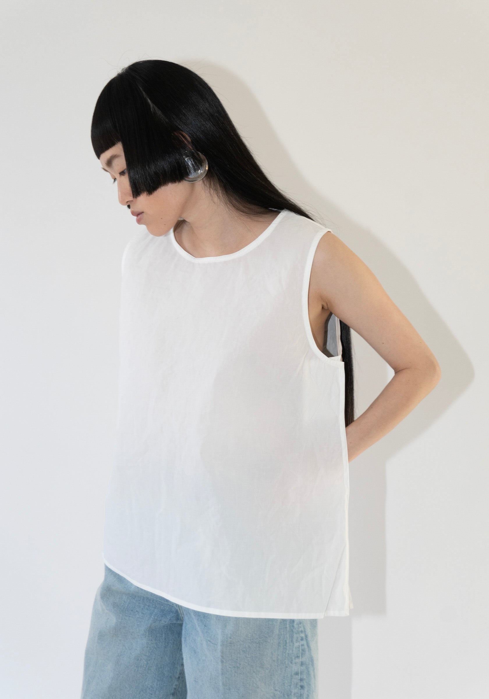 Sofie D'Hoore Brody Sleeveless Top in White – VESTIGE