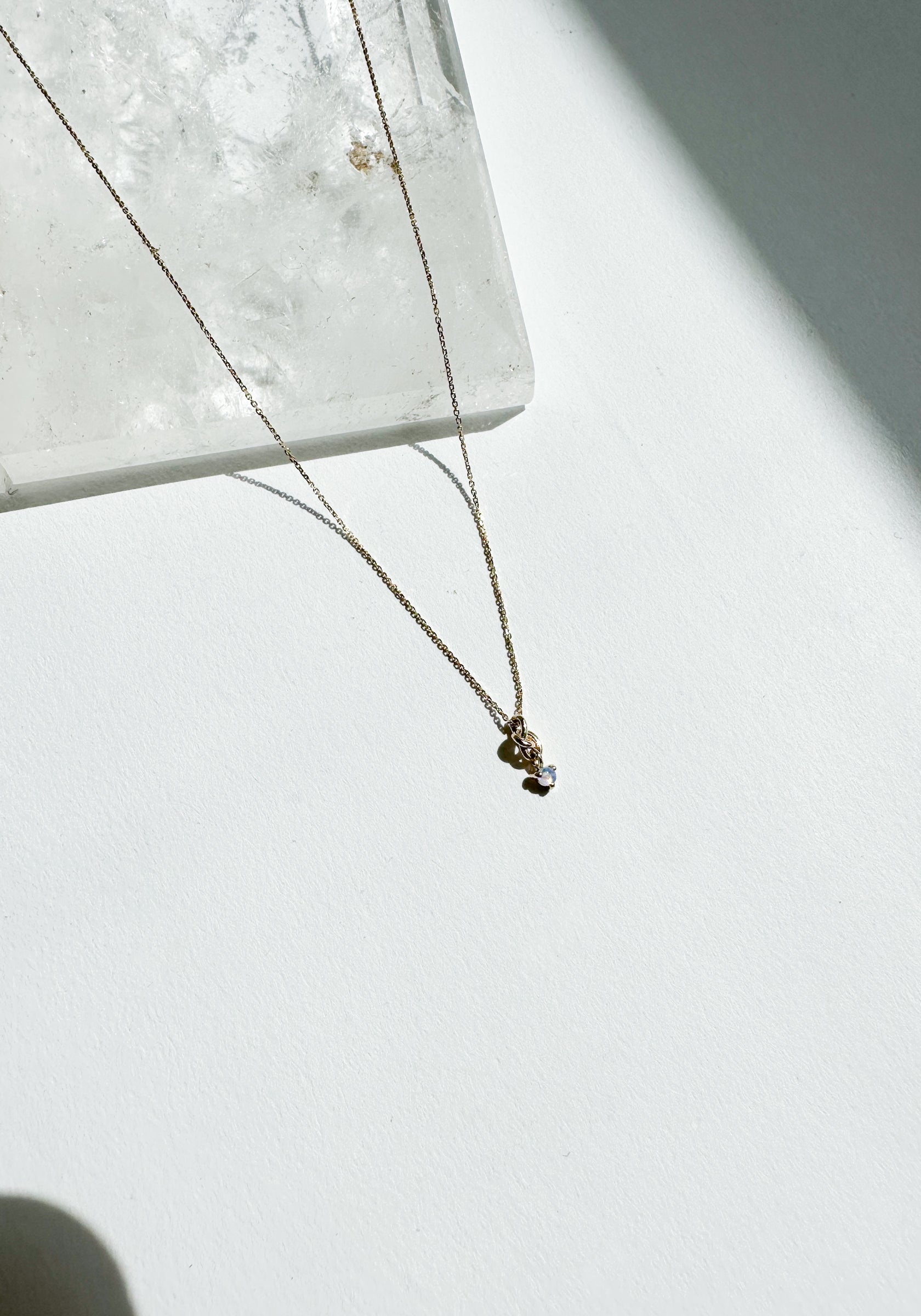 Wwake Little Ode Opal Necklace – VESTIGE