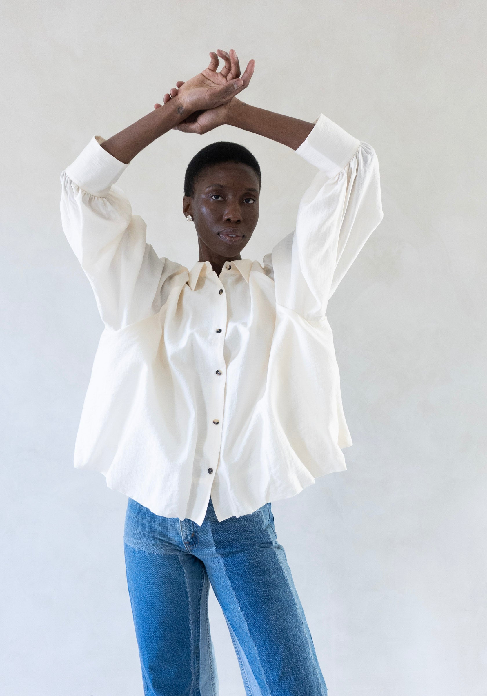 Cordera Balloon Sleeve Top in Cream