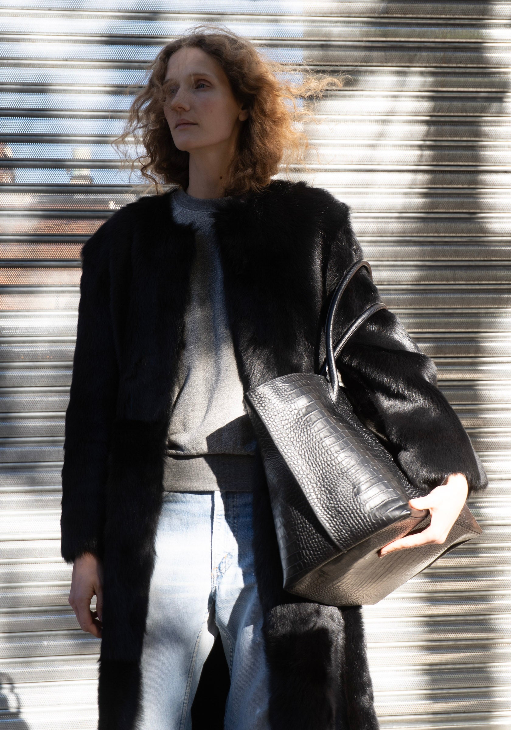 Eva Weekend Tote in Black Croc – VESTIGE