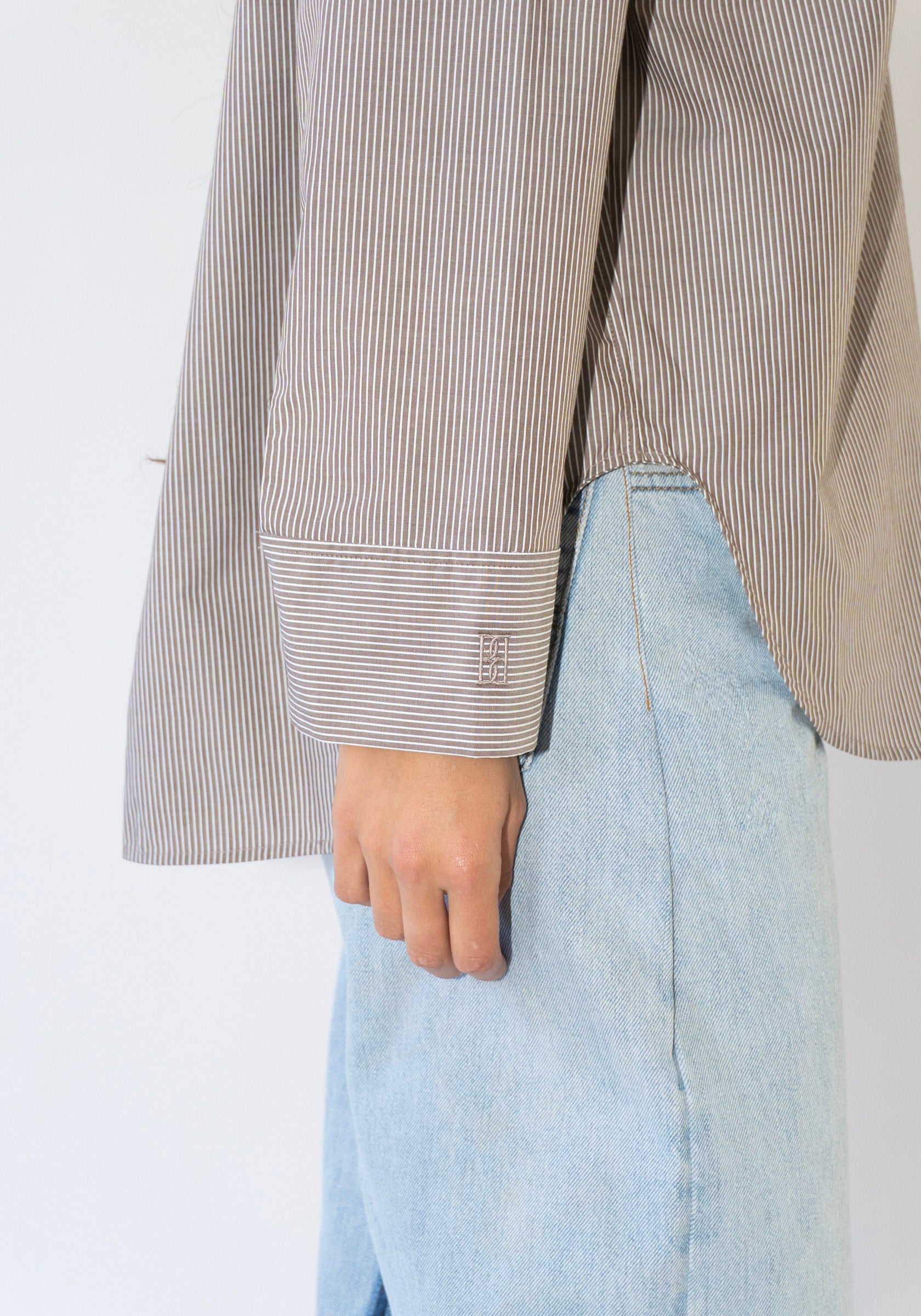 Malene Birger Derris Shirt in Thin Brown Stripe