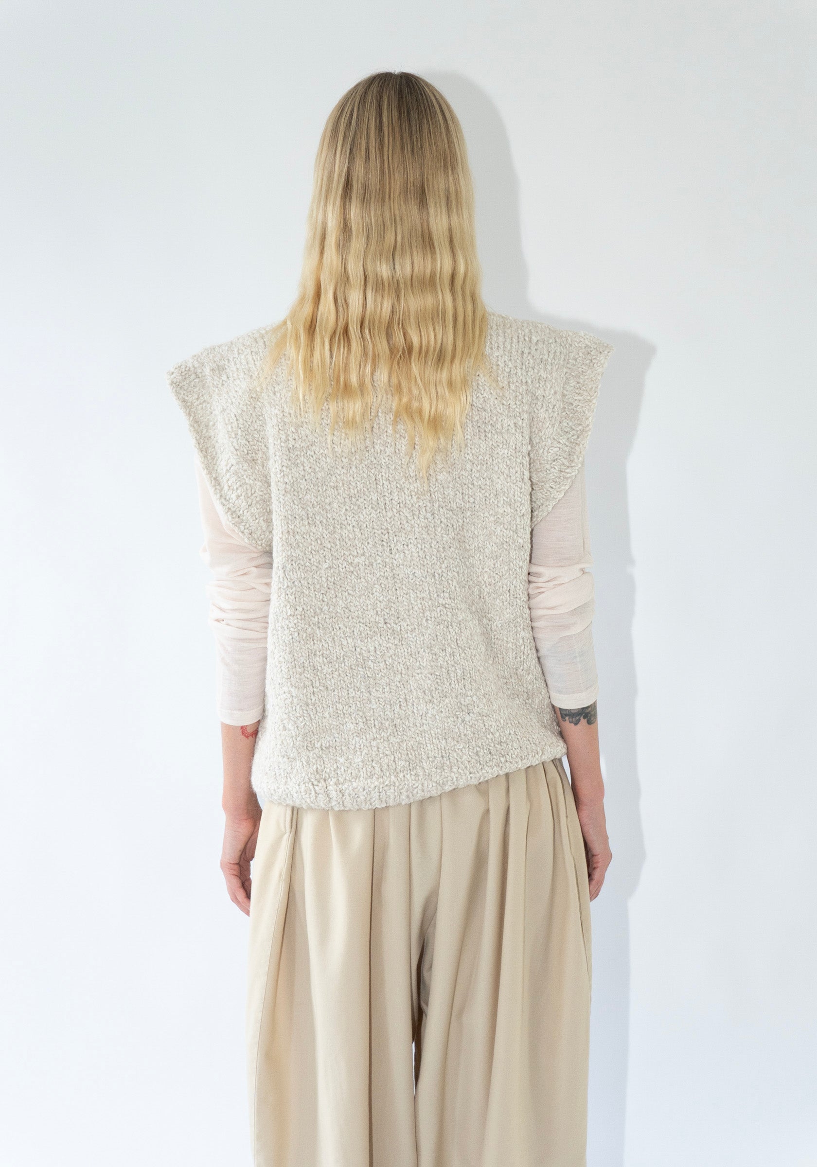 Sono Petrus Pull Under Sweater in Natural