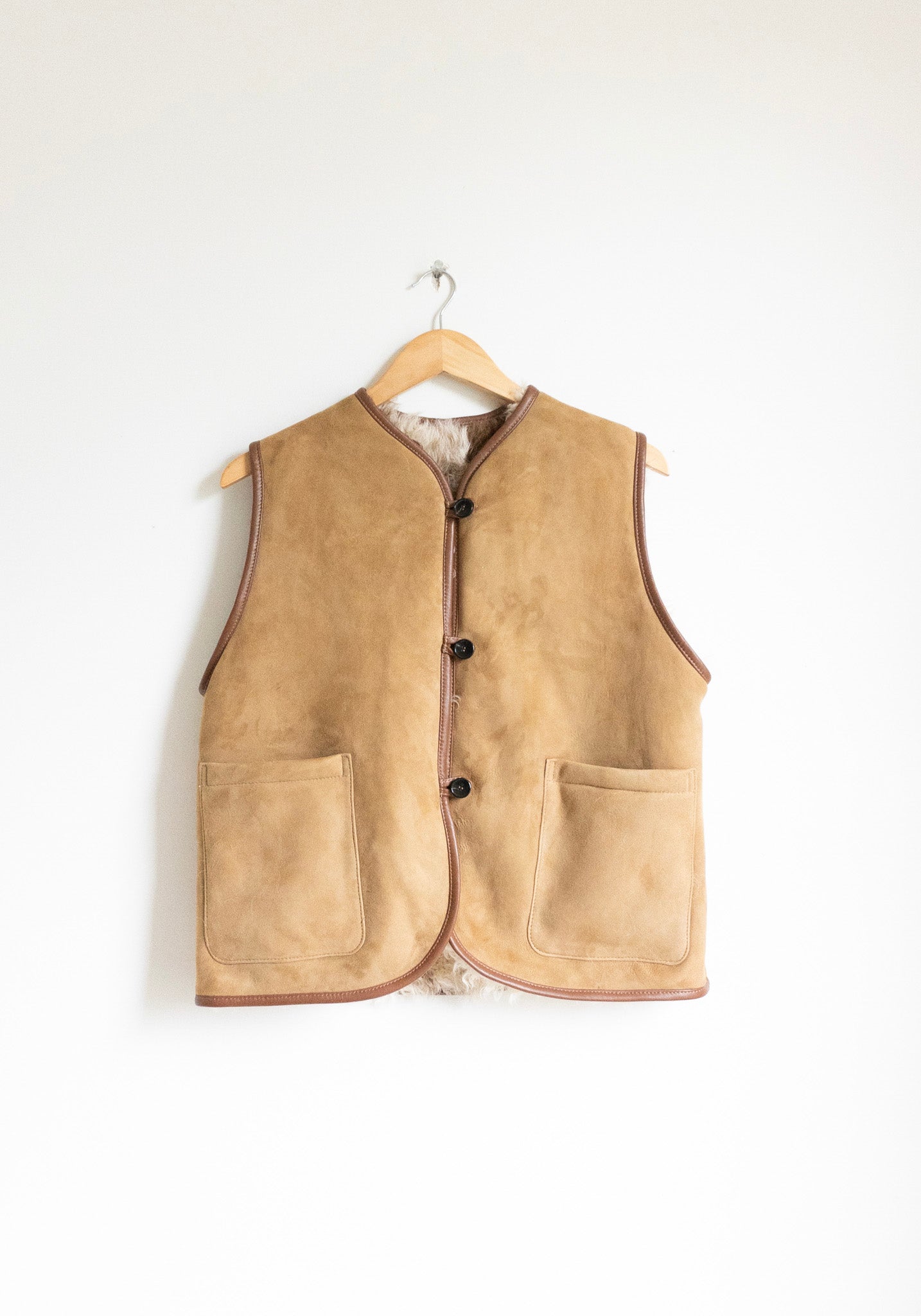 Cawley Ella Sheepskin Vest in Cow