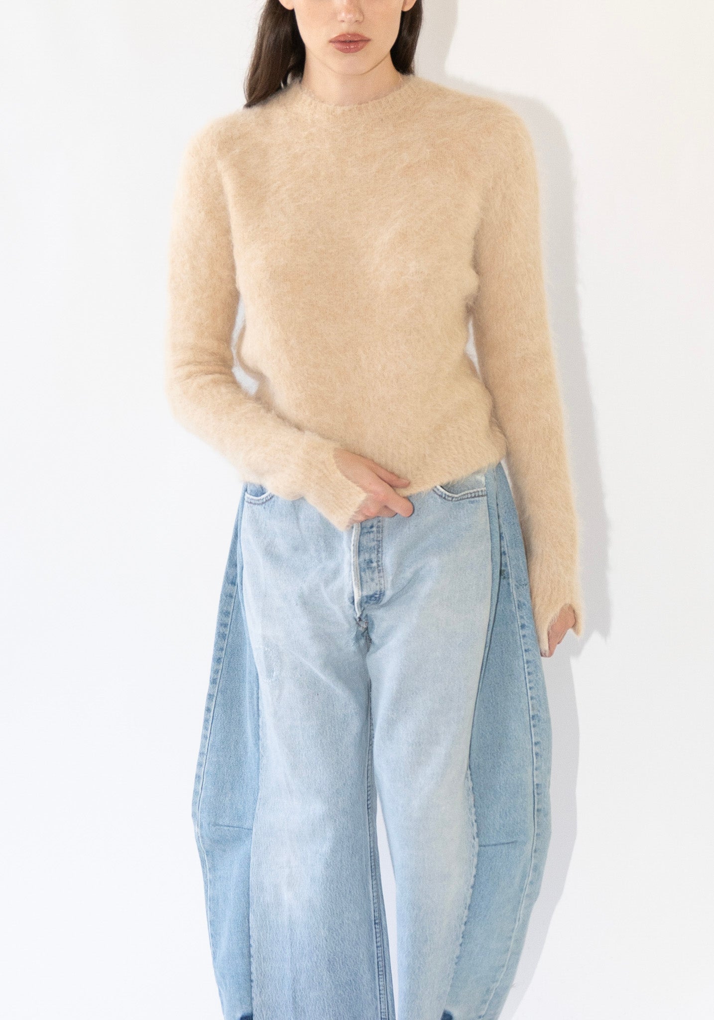 Sayaka Davis Cropped Sweater in Camel