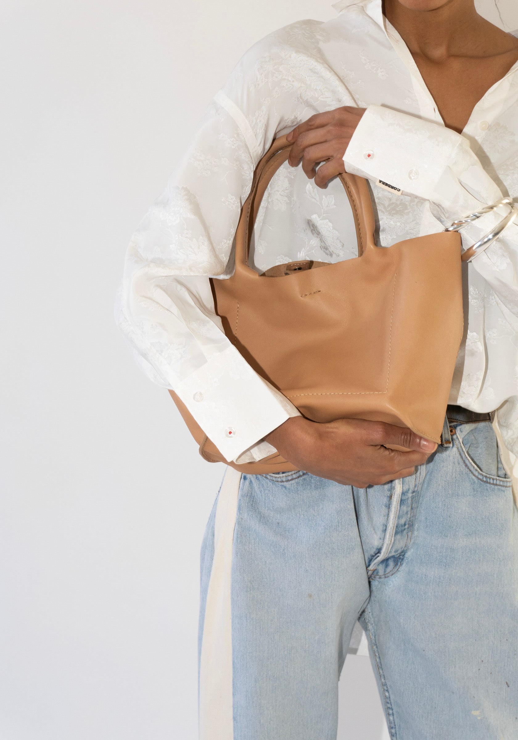 Lauren Manoogian Box Tote in Natural