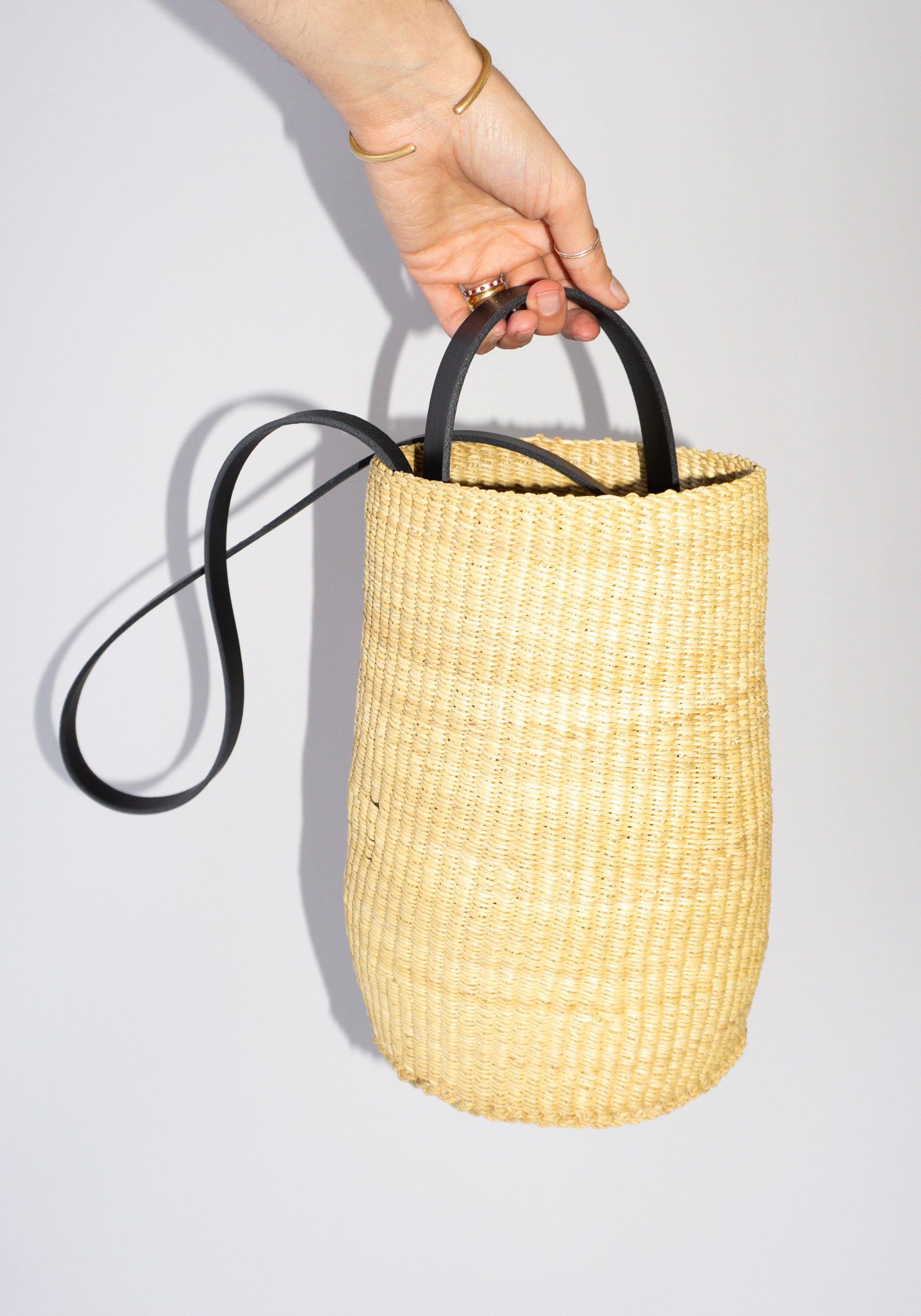 N.22 Seau Bucket Bag – VESTIGE