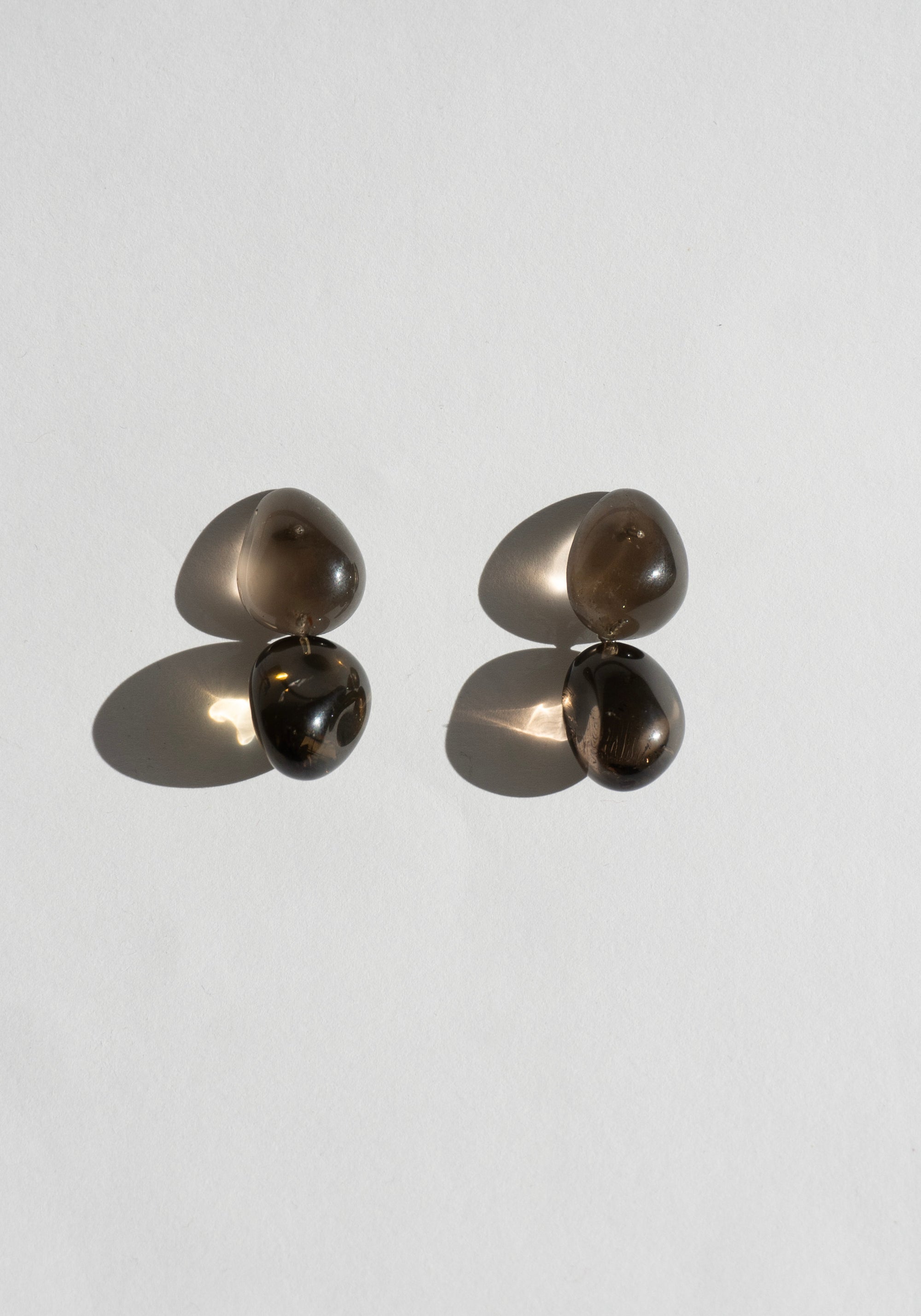 Pebbles Earrings No.2 in Smoky Quartz