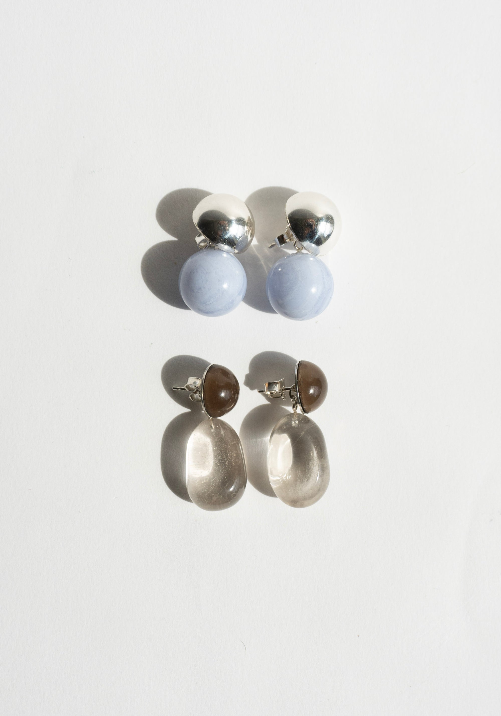 Mussels and Muscles Smoky Pebbles Earrings No.1