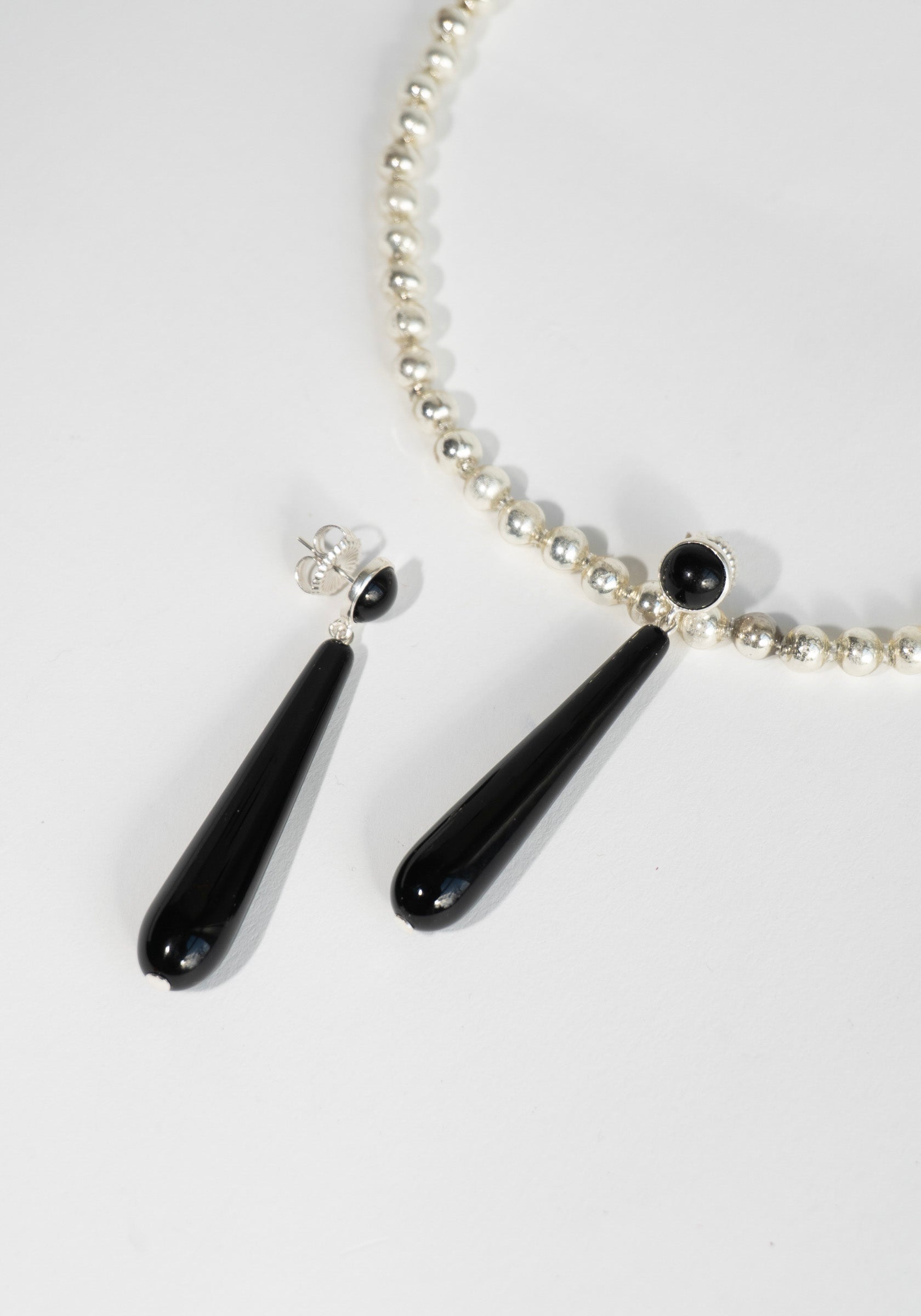 Sisi Joia Maryam Earrings in Black