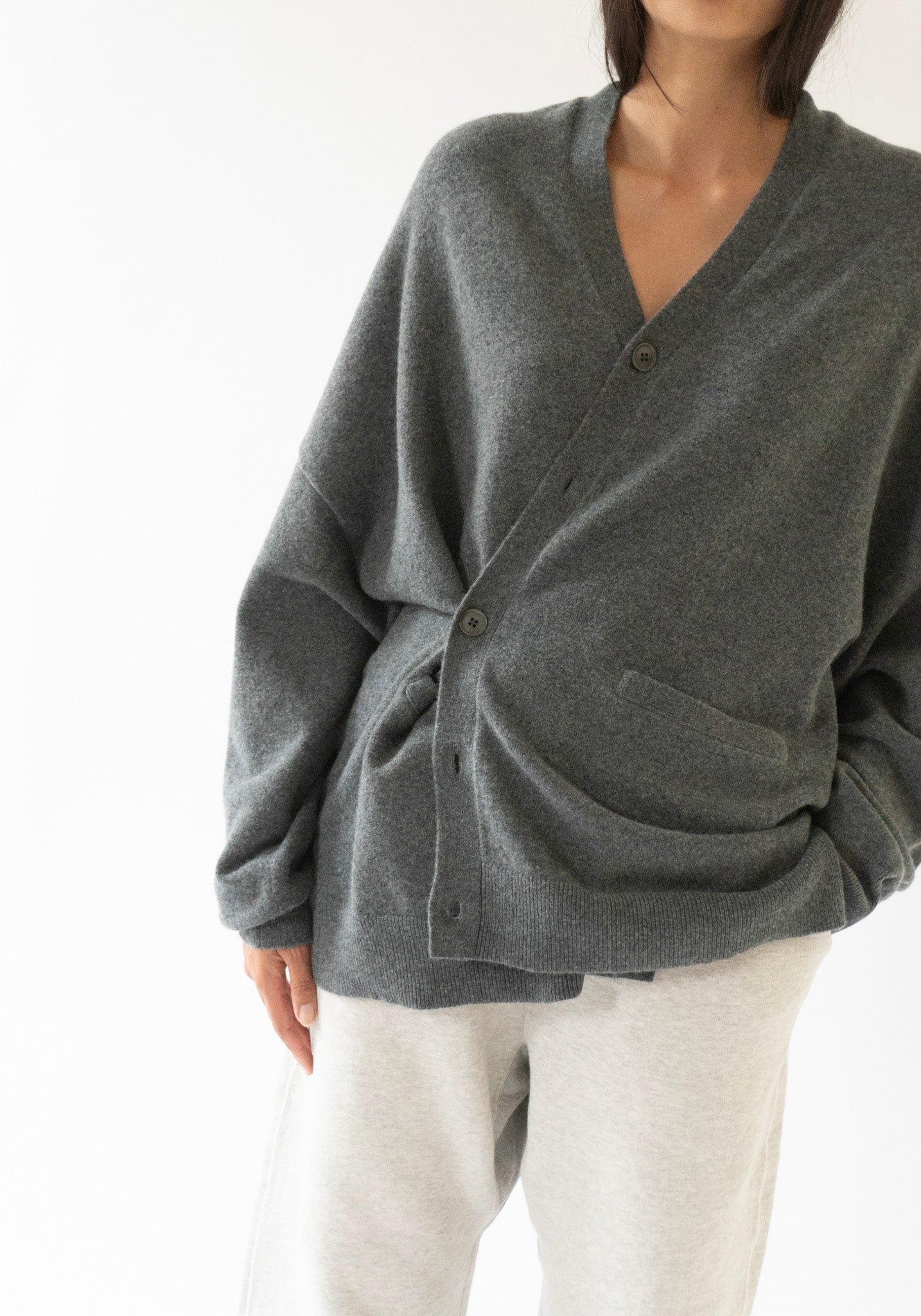 Extreme Cashmere Tokio Cardigan in Felt