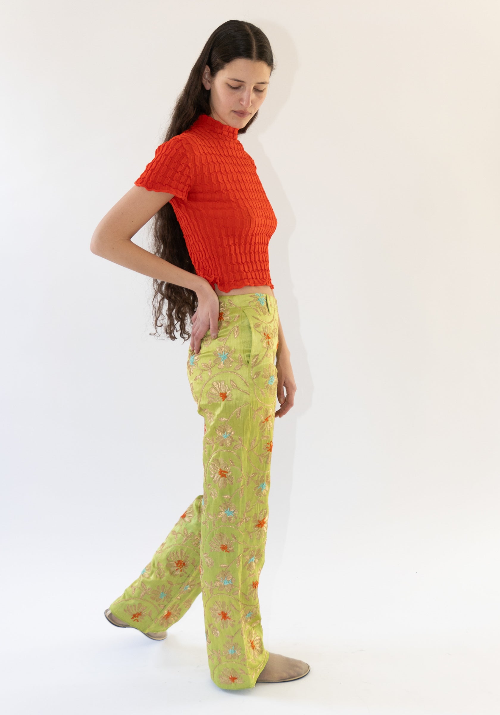 Tigra Tigra Khatwork Kasab Jaal Flat Pant in Lime