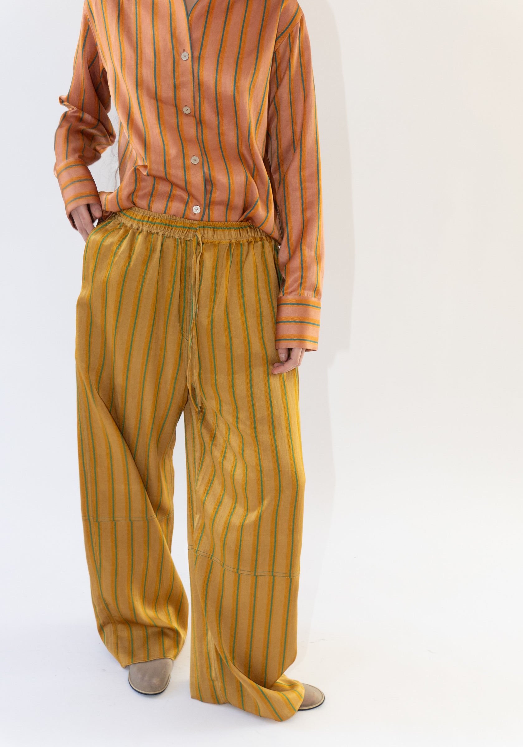 Tigra Tigra Stripe Drawstring Pant in Yellow Stripe