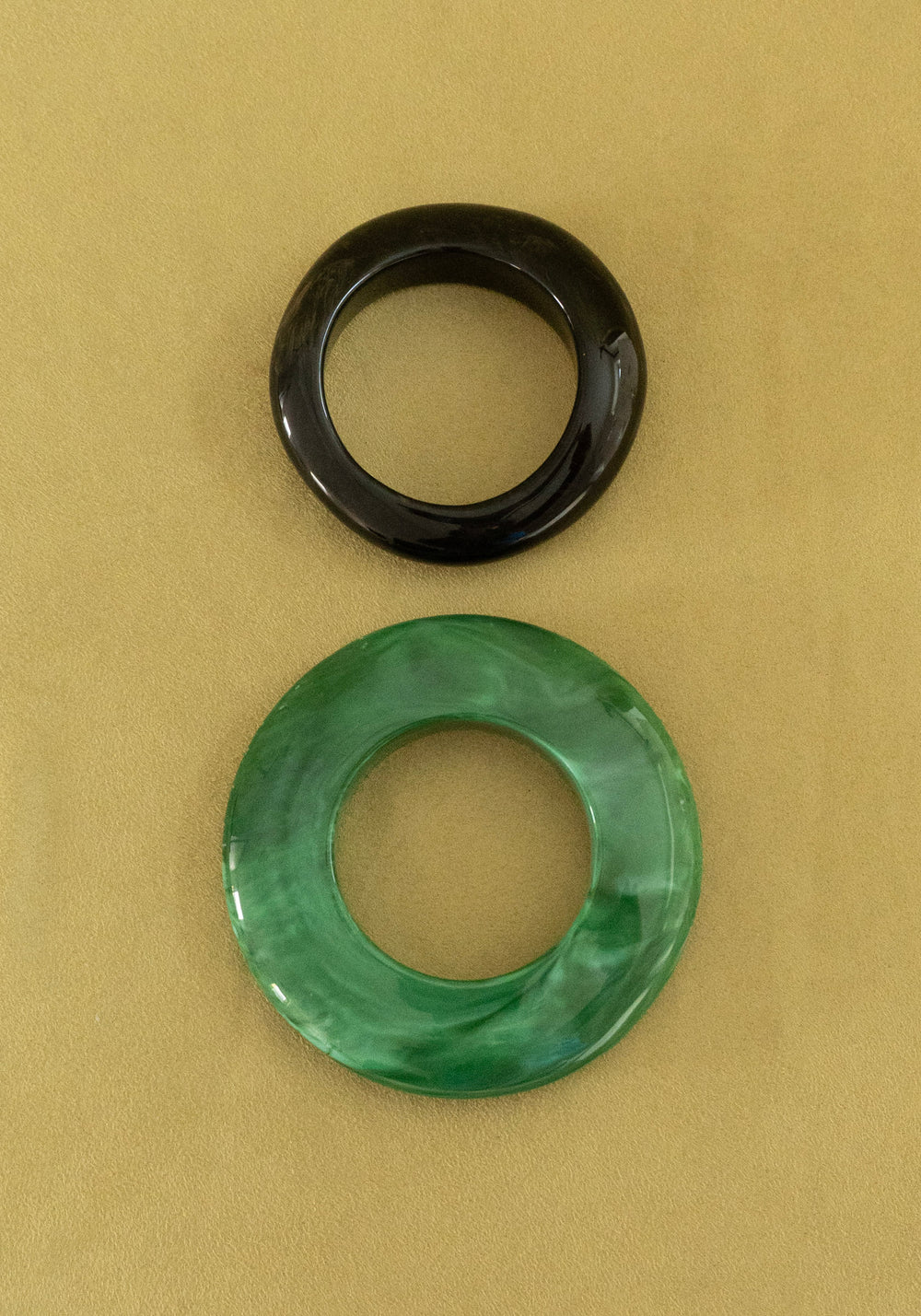 Round Discus Bracelet in Malachite