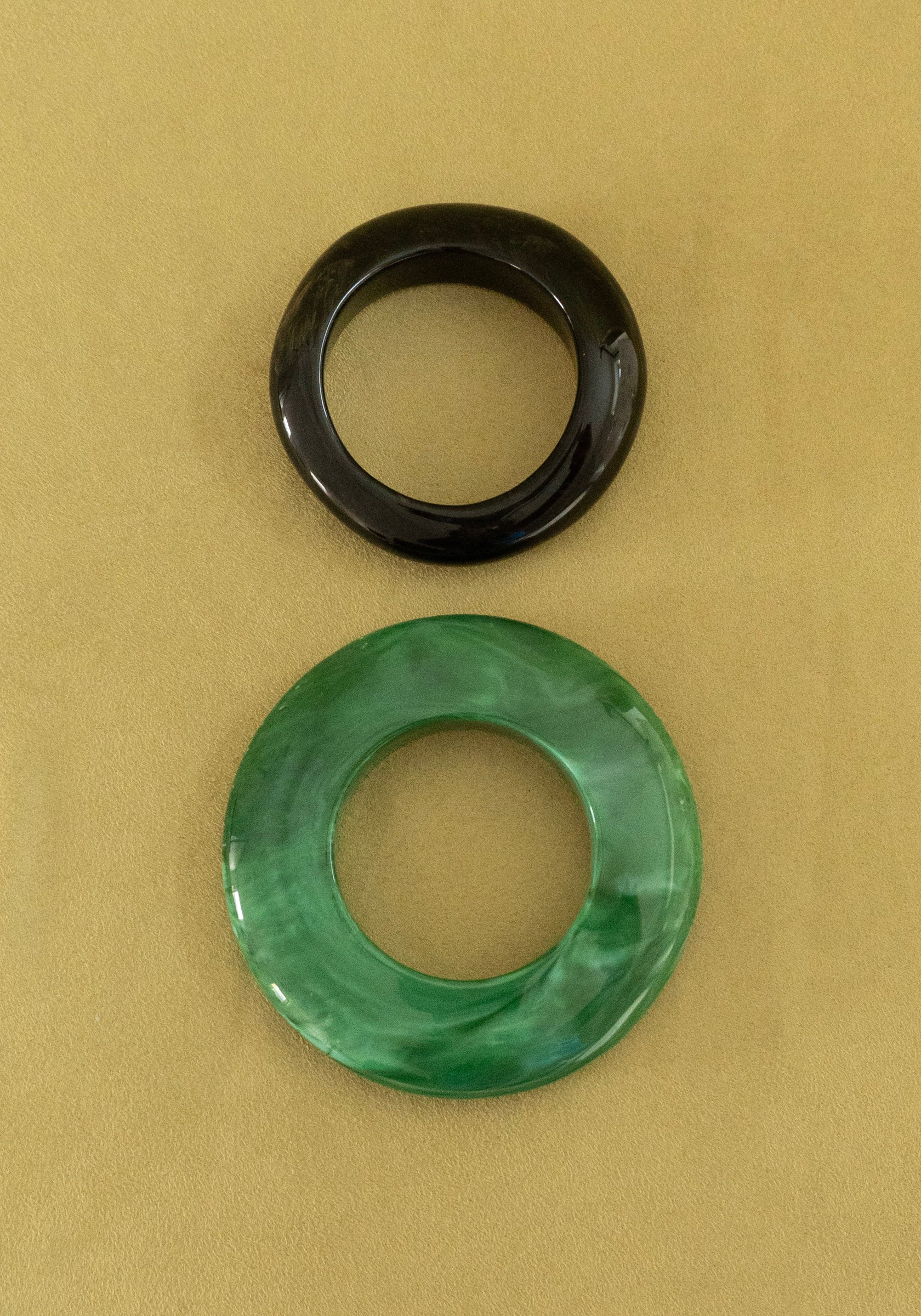 Round Discus Bracelet in Malachite