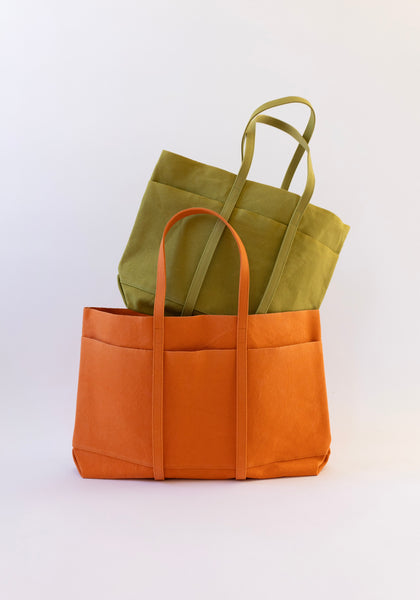 Large Washed Canvas 6 Pocket Tote in Orange