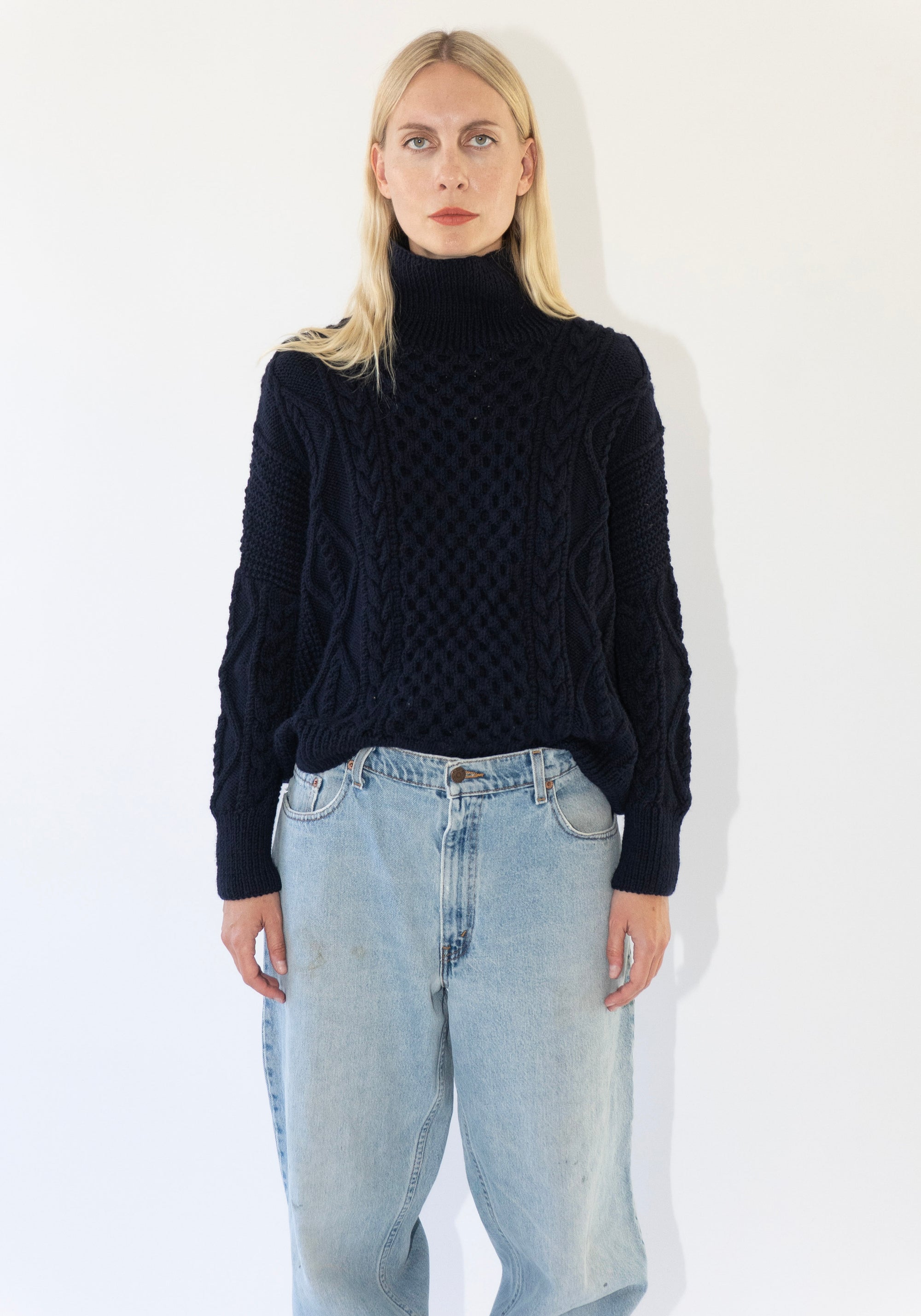 Auntie Oti Fisherman Sweater in Midnight