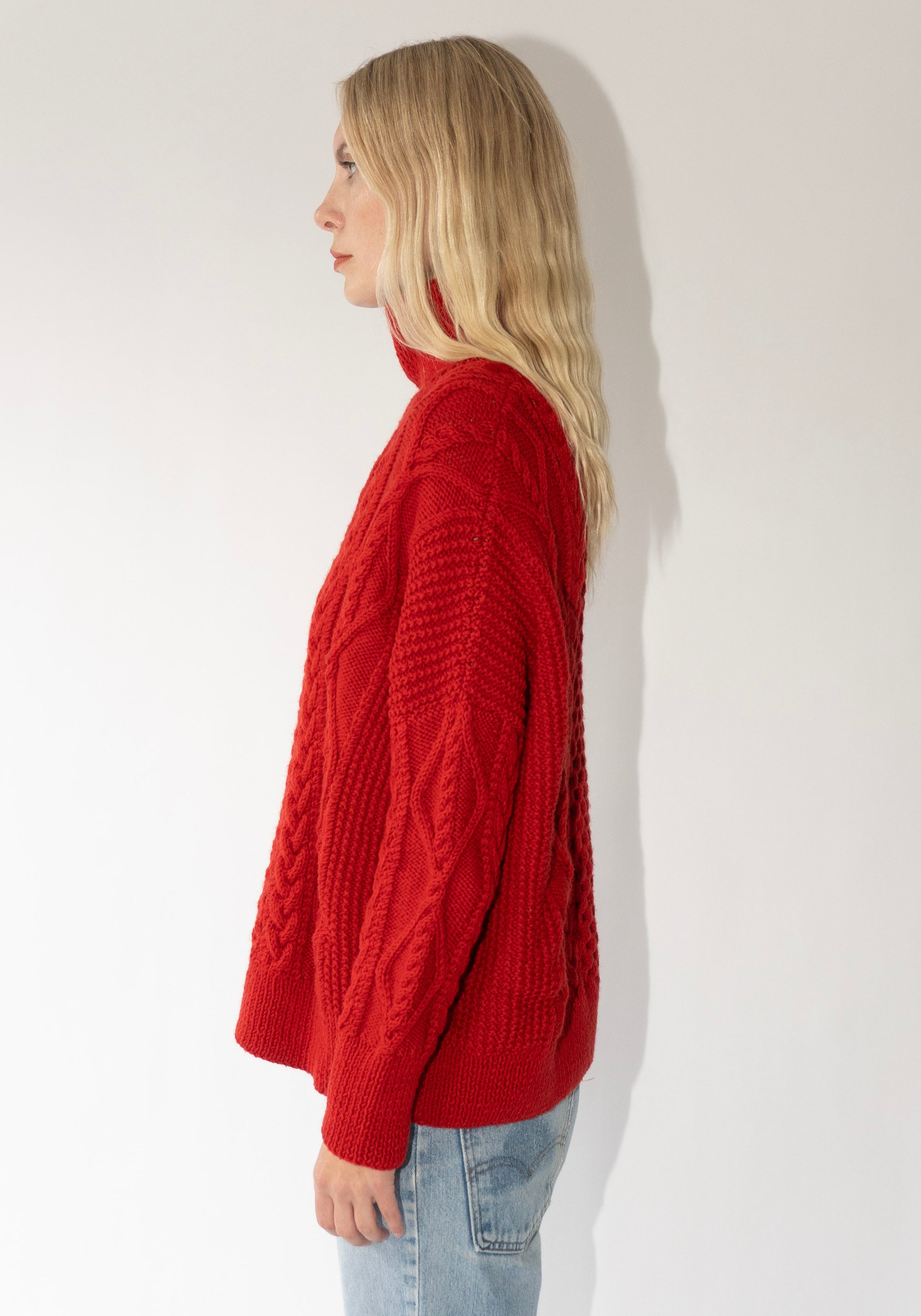 Auntie Oti Fisherman Sweater in Red