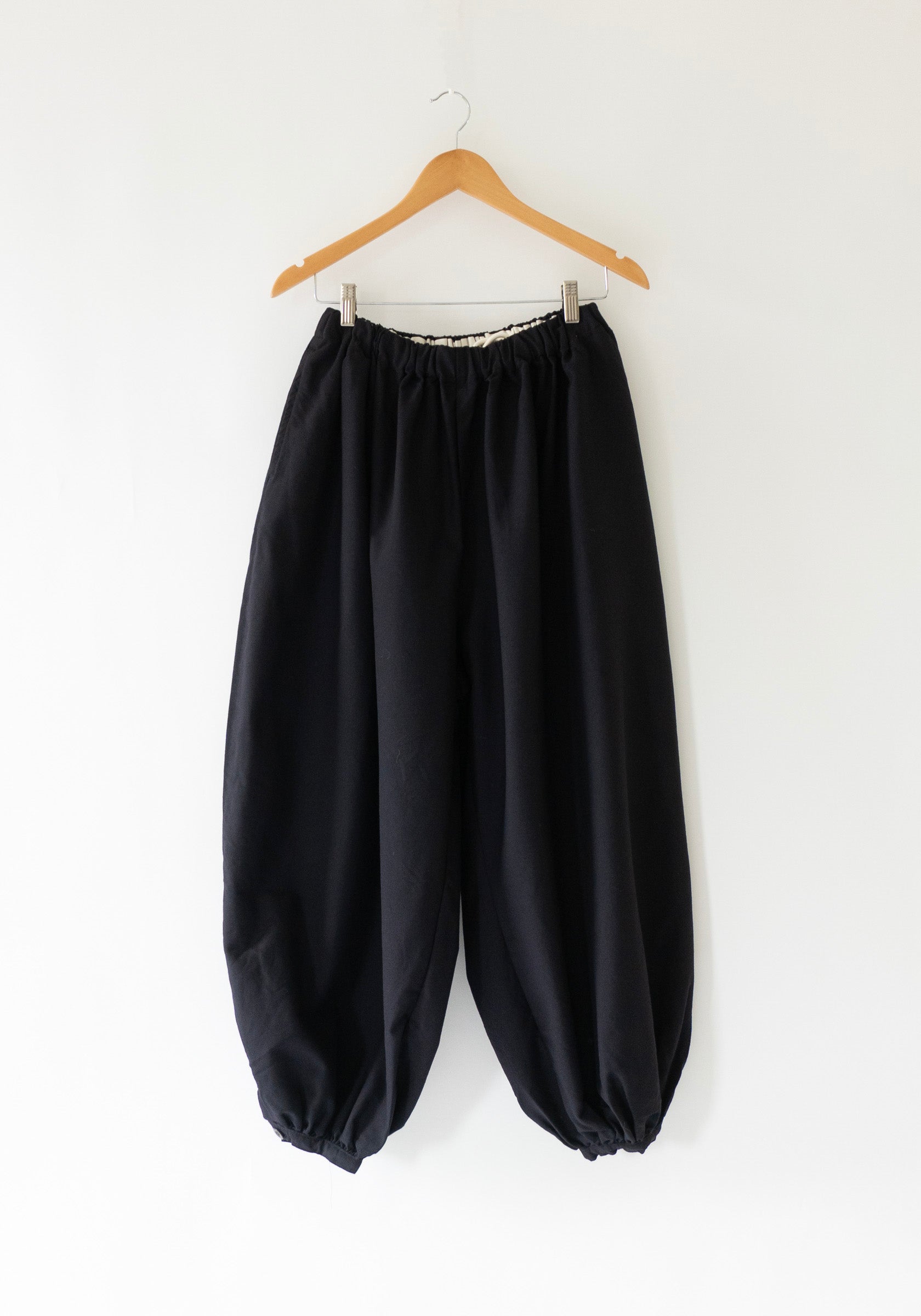 Sono Tamou Trouser in Navy