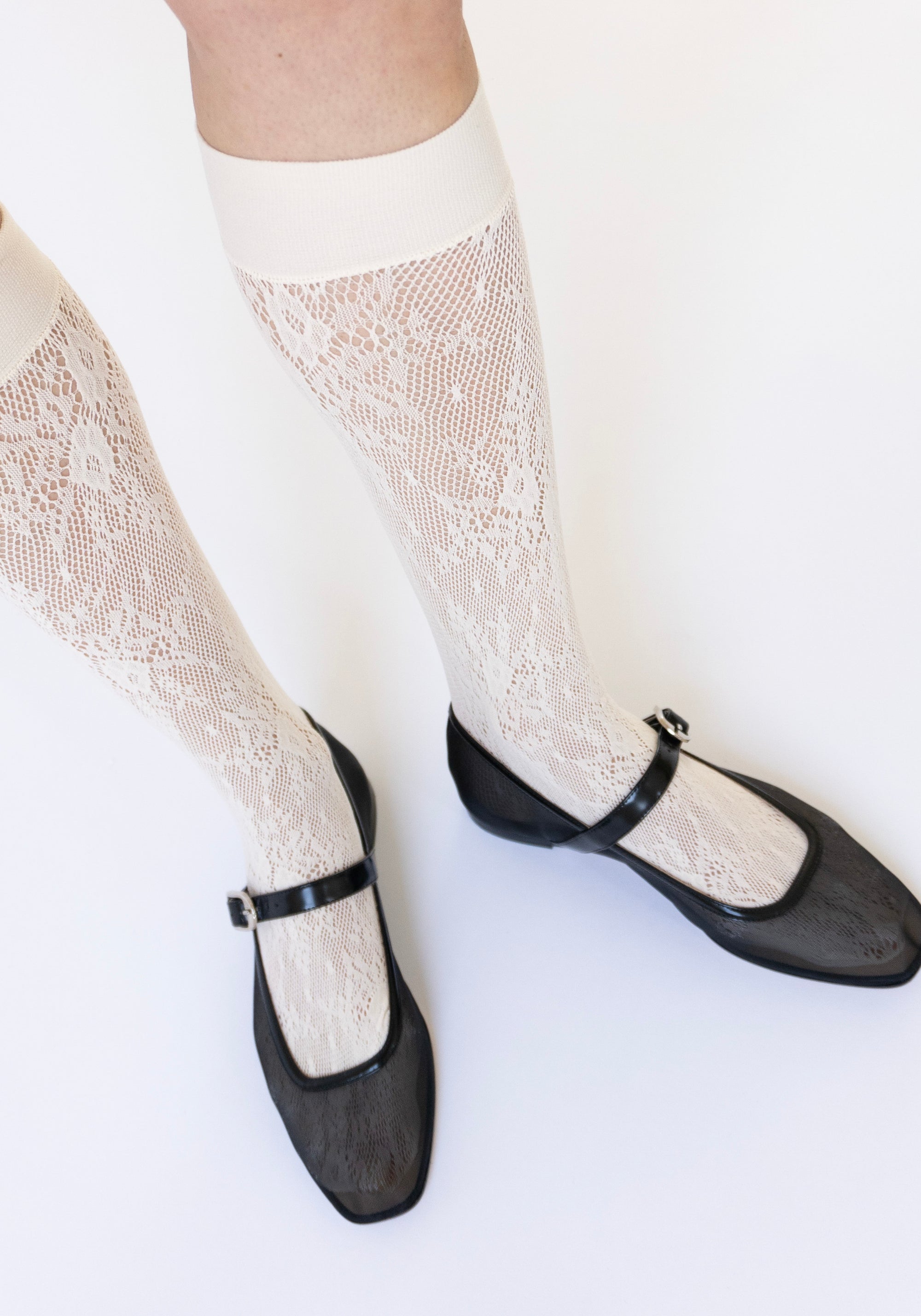 Swedish Stockings Rosa Lace Knee-Highs in Ivory