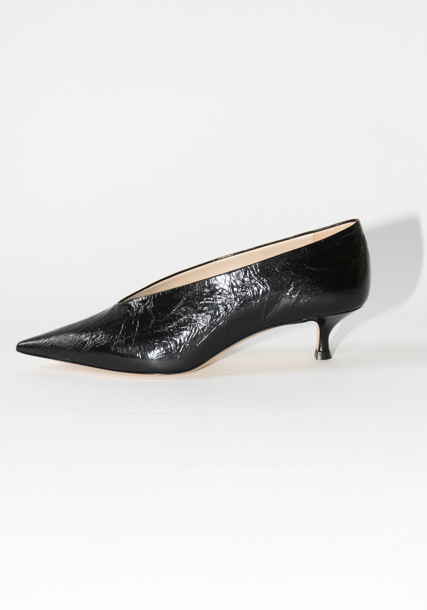 Le Monde Beryl Babouche Kitten Heel in Black