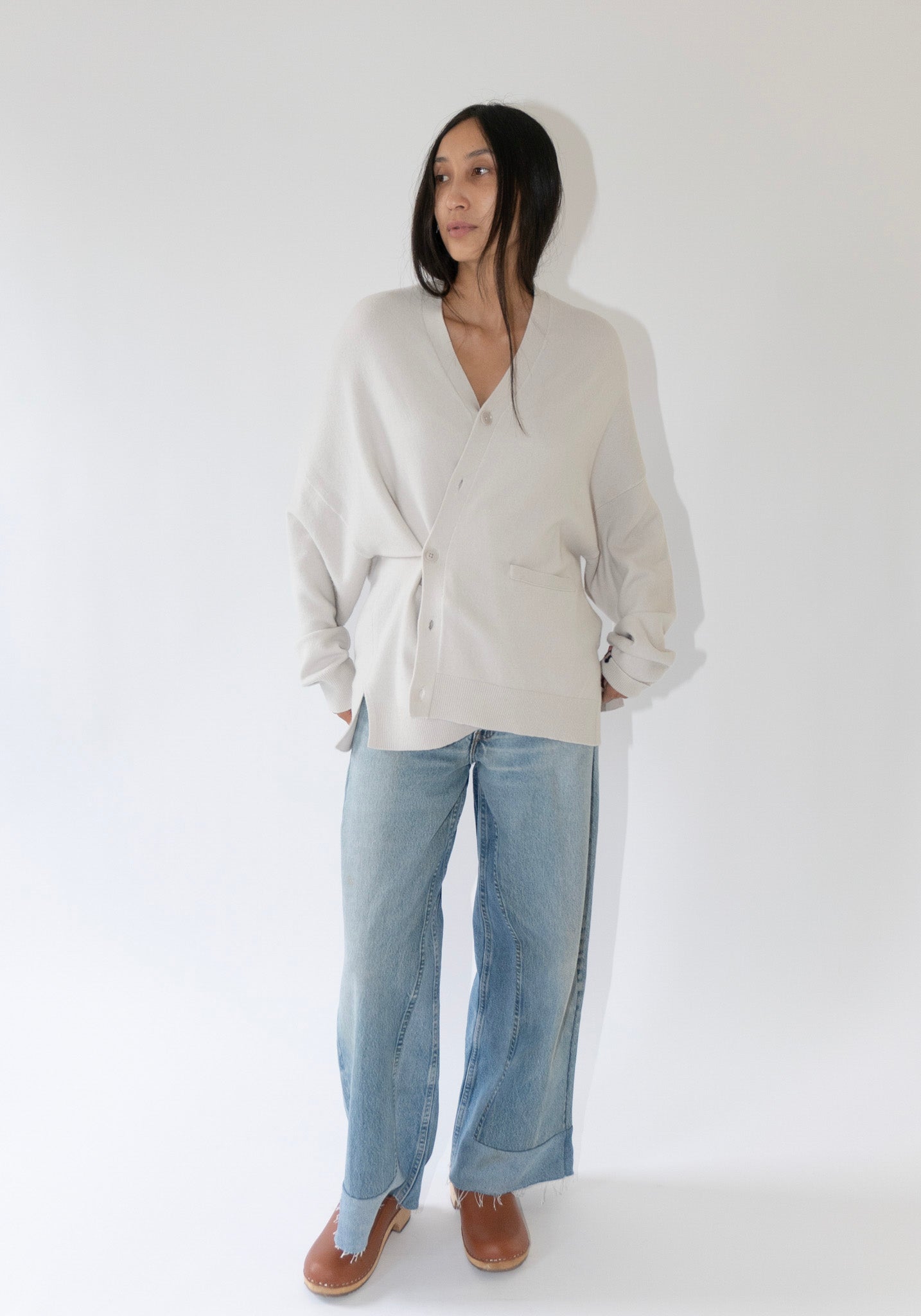 Extreme Cashmere Tokio Cardigan in Chalk