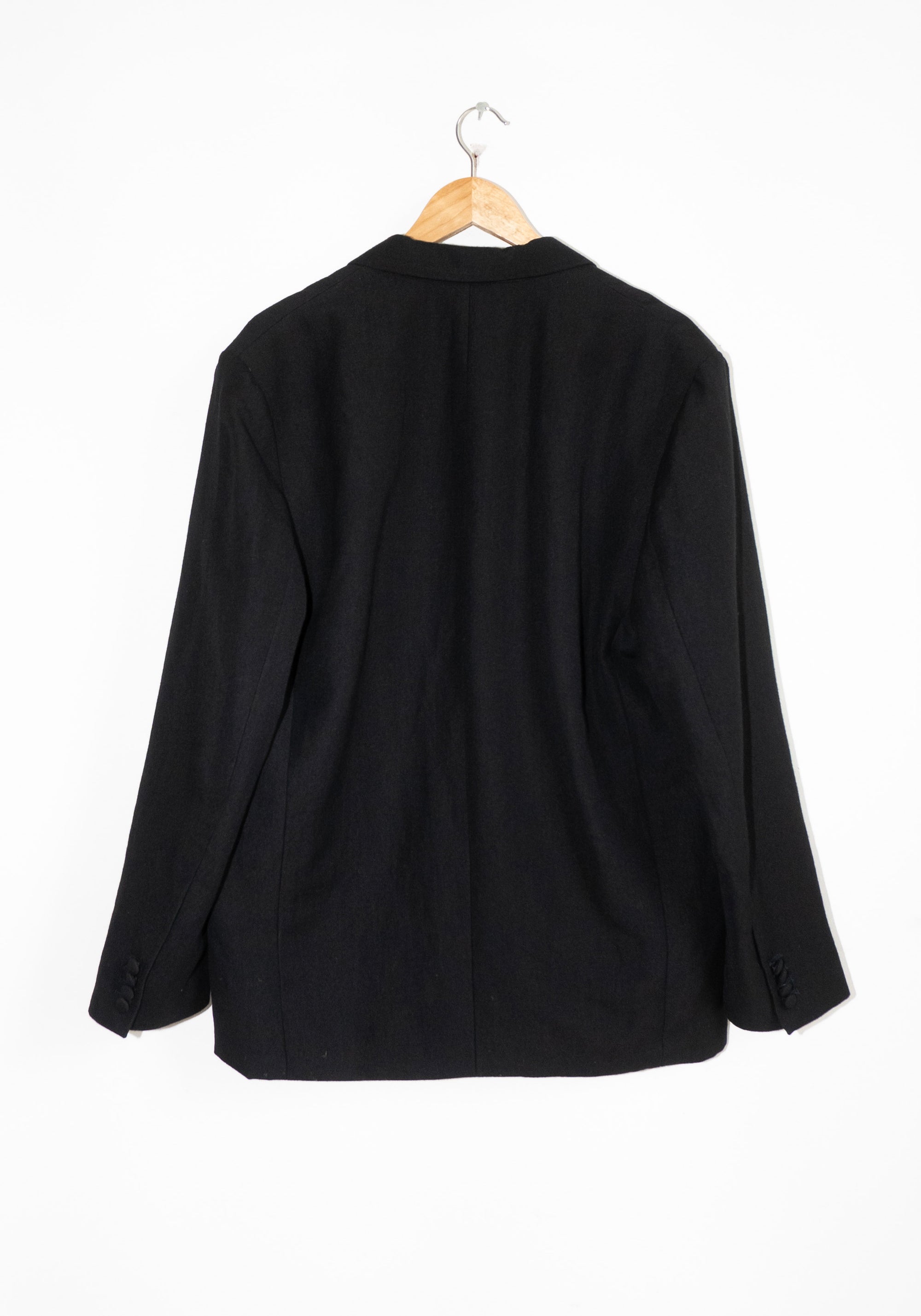 6397 Alt Tux Jacket in Black