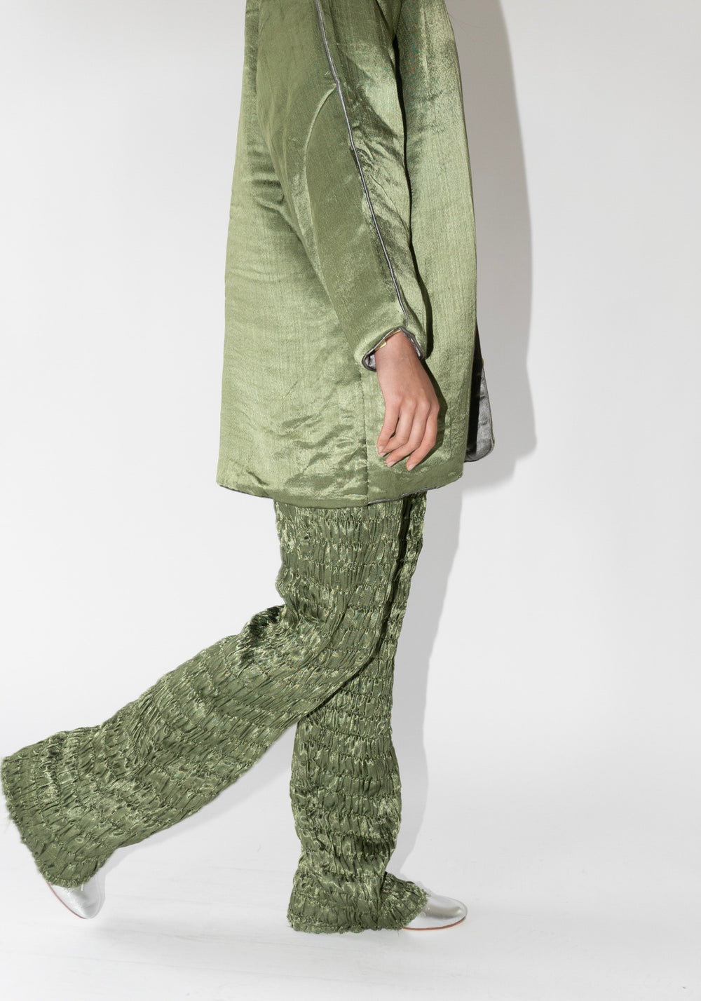 Gathered Silk Mashroo Zip Pant in Olive