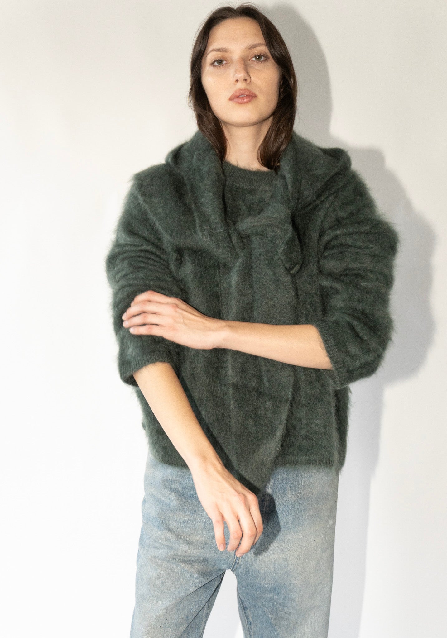 Lisa Yang Cashmere Natalia Brushed Sweater in Olive