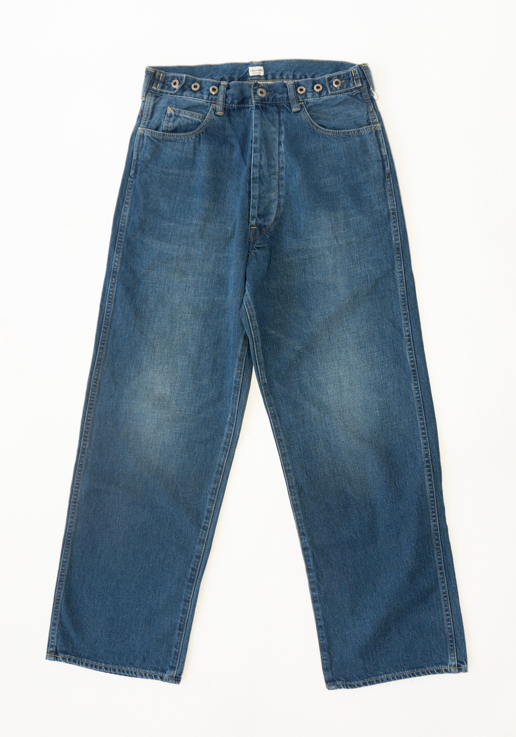 Chimala Unisex Waist Adjustable Denim Pants in Medium Wash