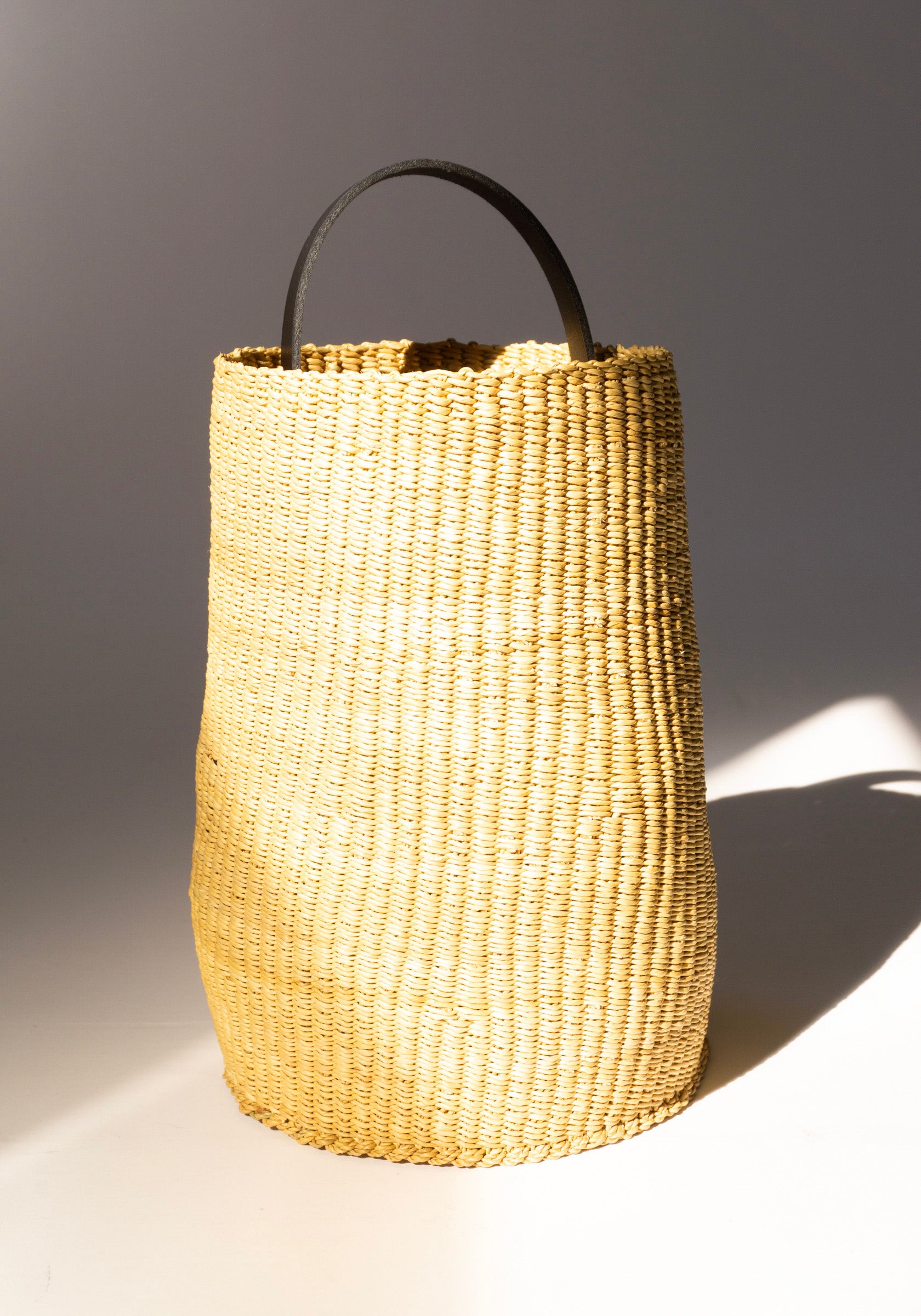 N.22 Seau Bucket Bag – VESTIGE