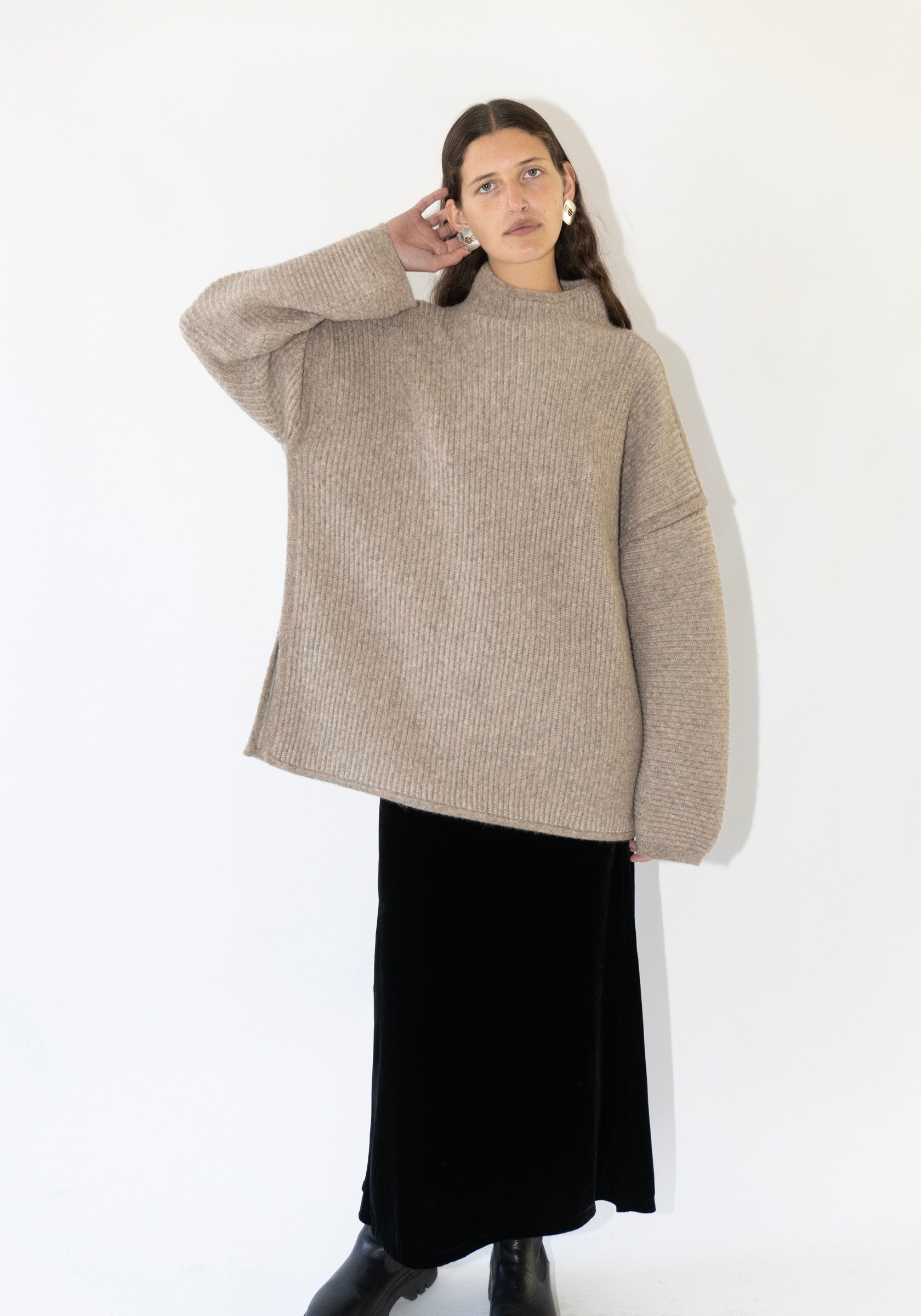 Ottoman Turtleneck Sweater in Moth Carrara