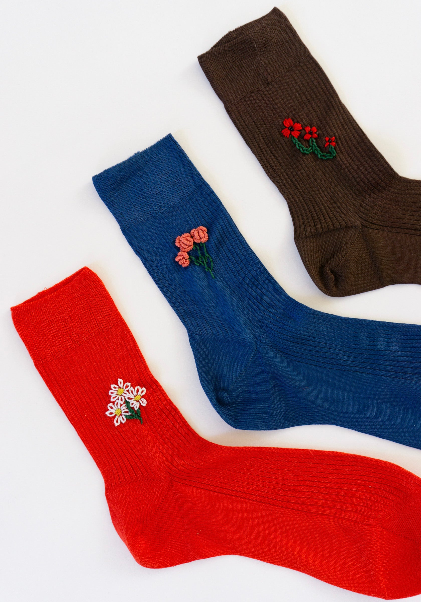 Floral Embroidered Sock with Brown Poppy