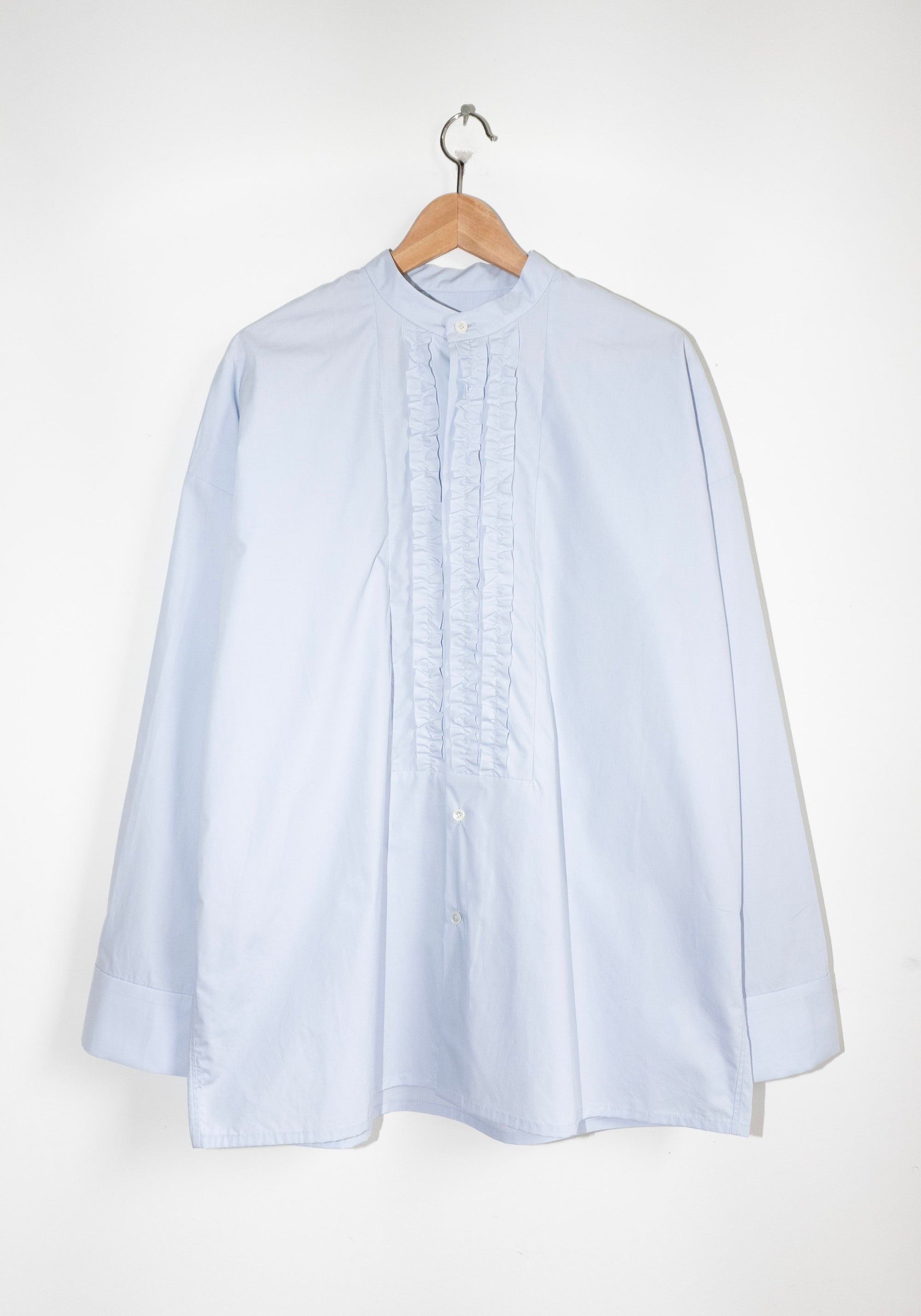 6397 Minimalist Tuxedo Shirt in Blue