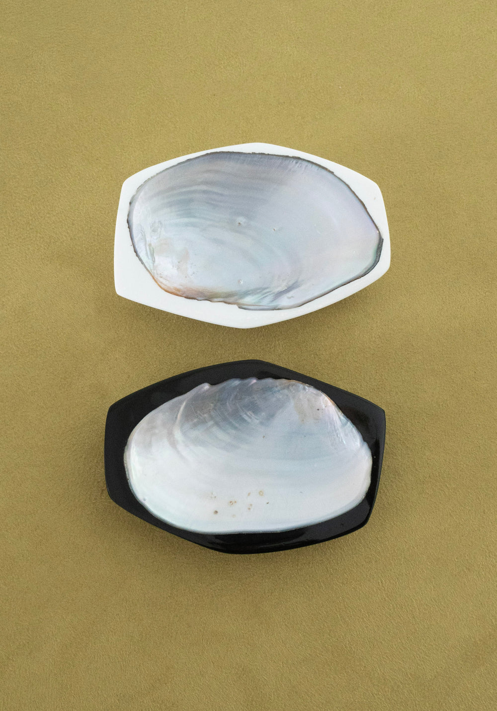 Small Shell Caviar Dish
