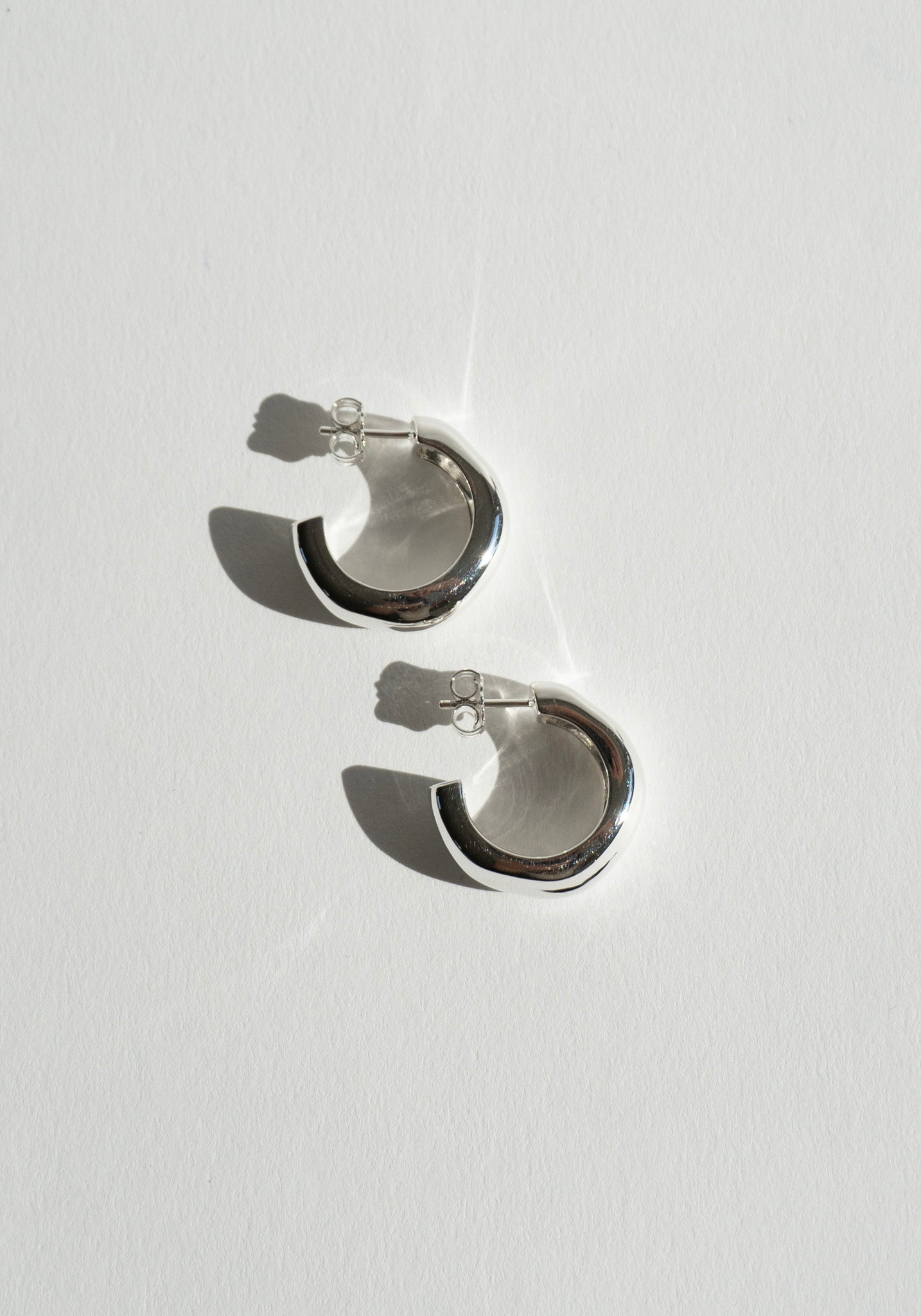 Nina Gordon Sense Medium Hoops in Silver