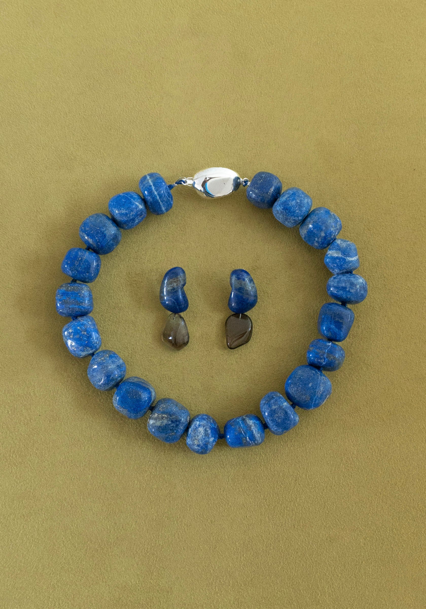 Pebbles Necklace in Lapis