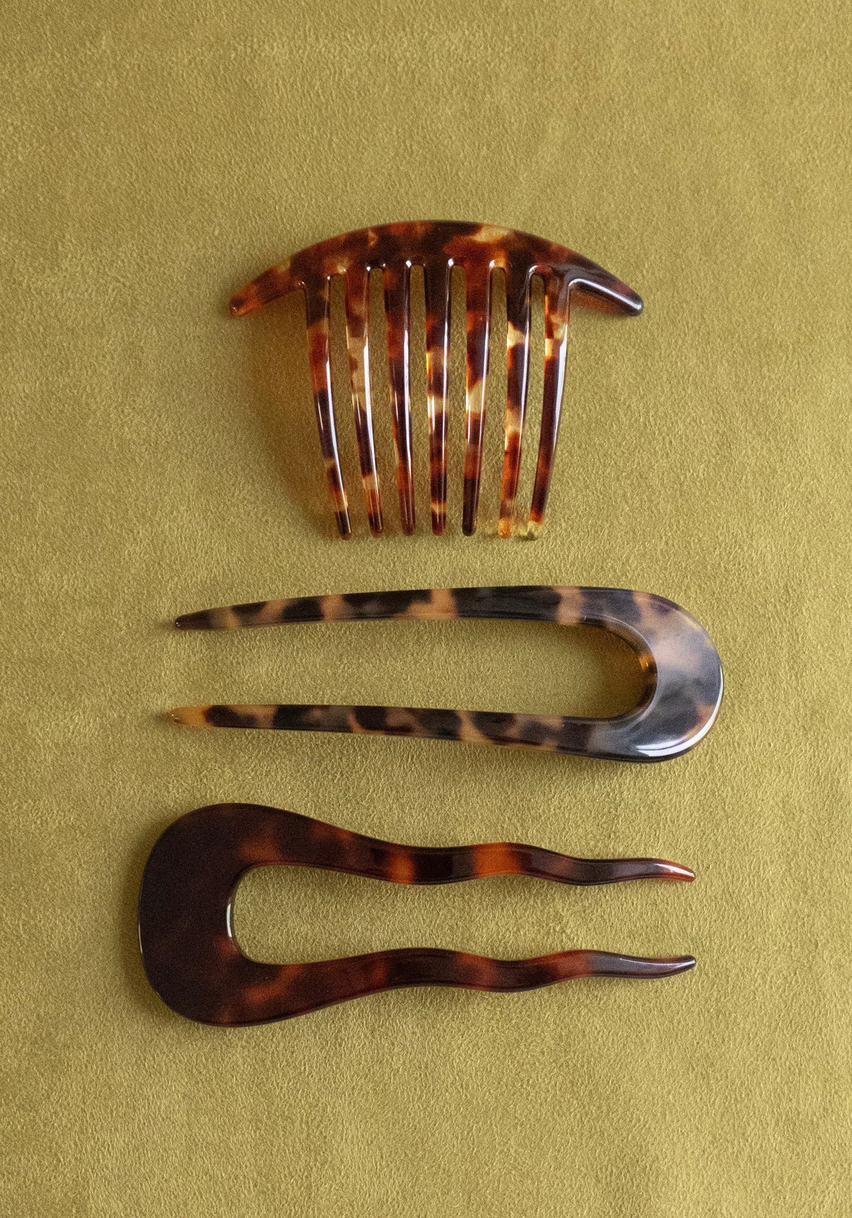 Large Chignon Hairstick Dark Tortoise