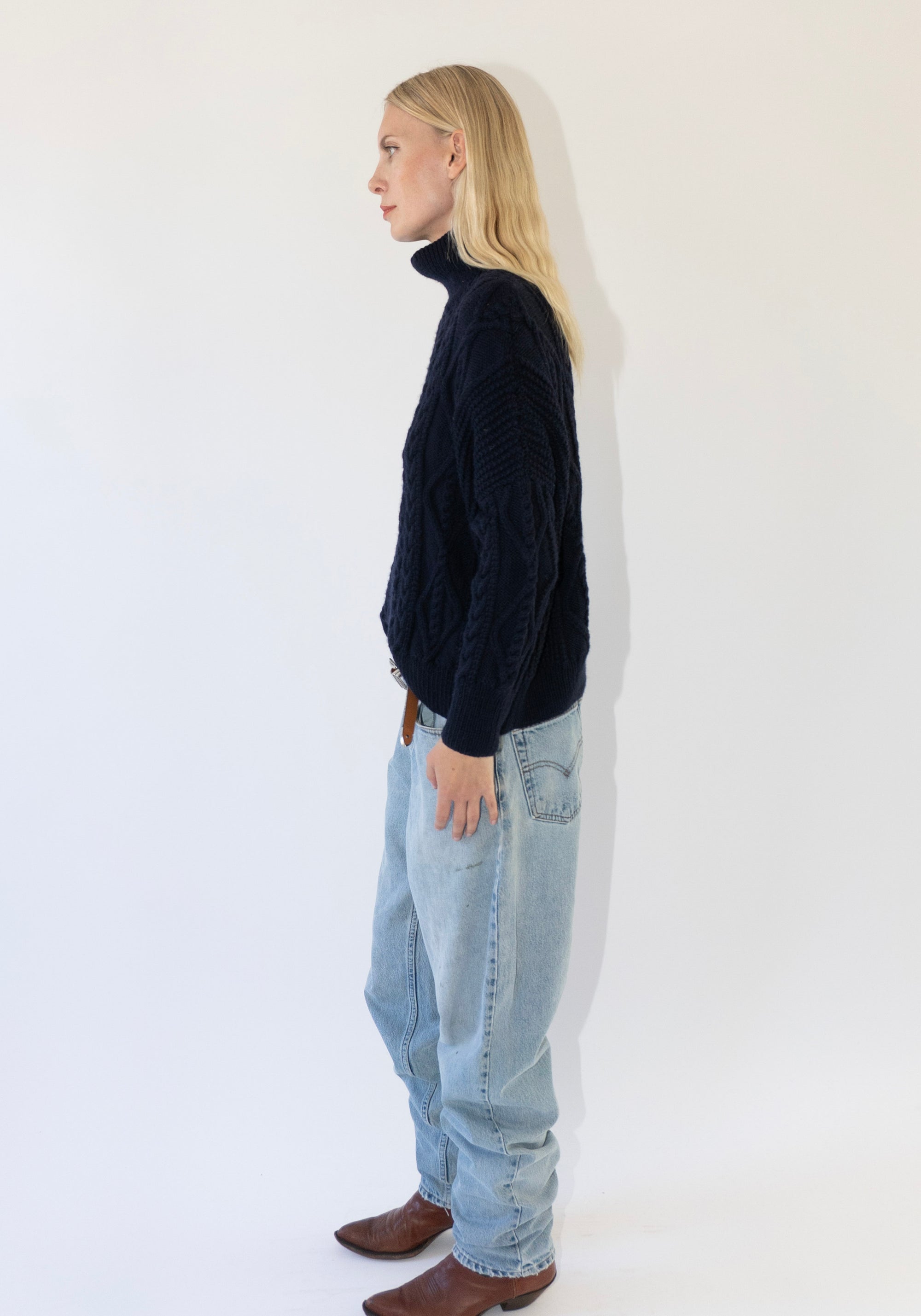 Auntie Oti Fisherman Sweater in Midnight