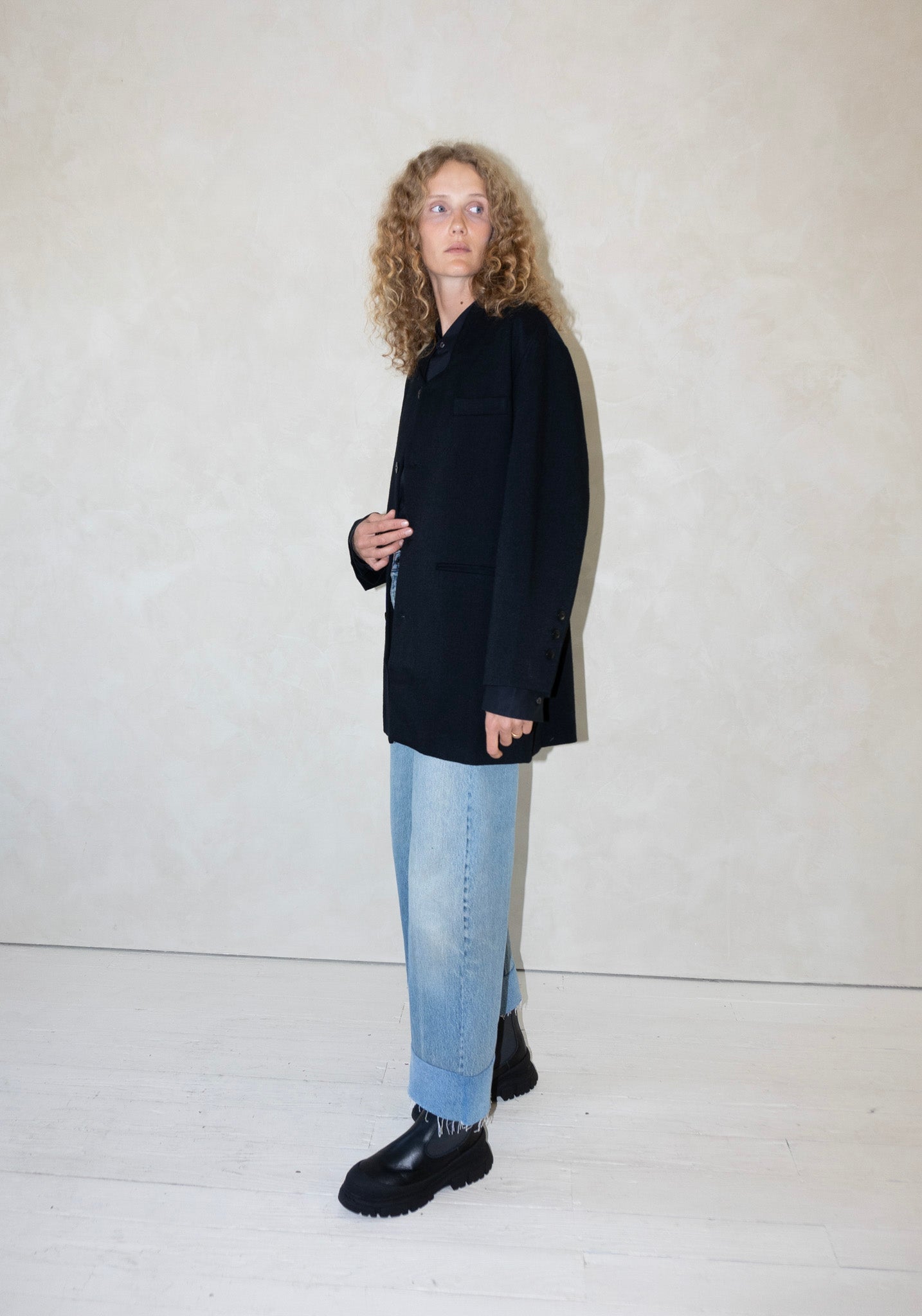 Cordera Light Wool Jacket in Black