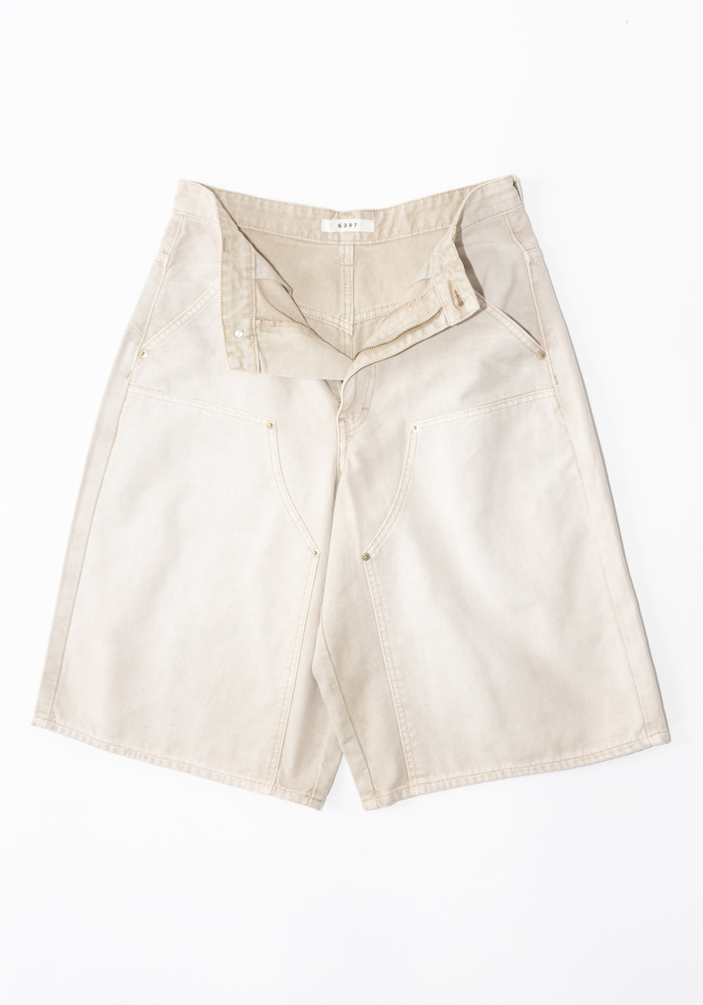 6397 Double Knee Shorts in Tea Stain