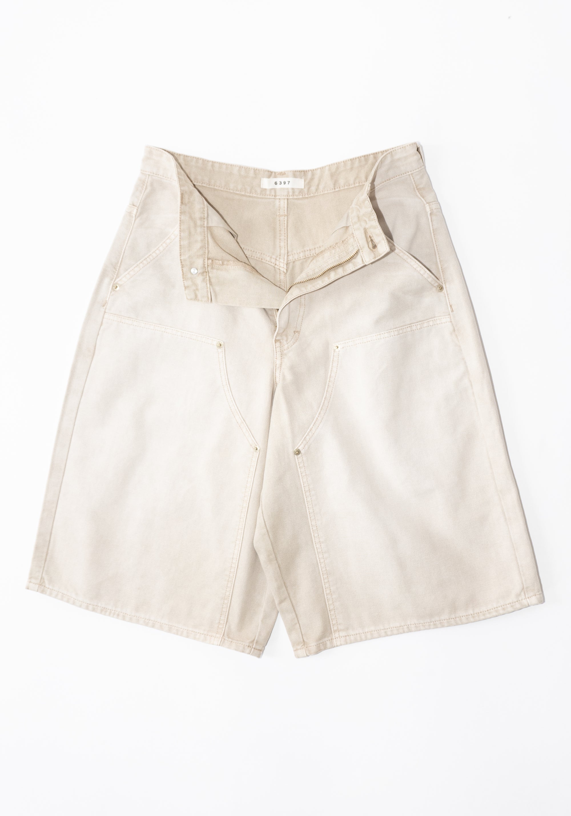 6397 Double Knee Shorts in Tea Stain