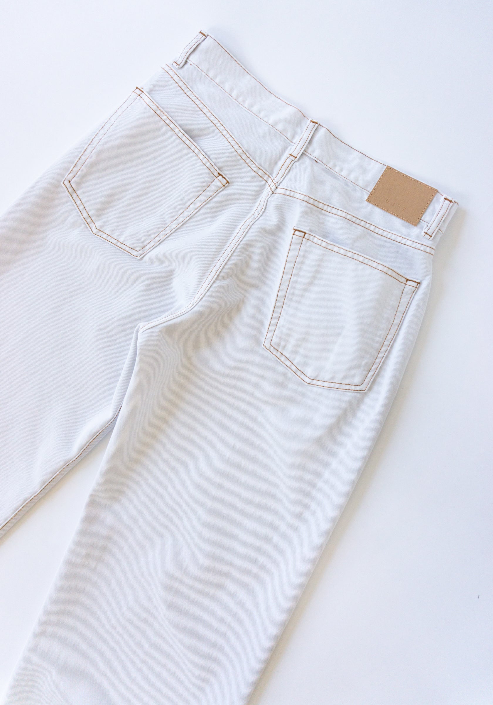 Wide Jean in Chalk White