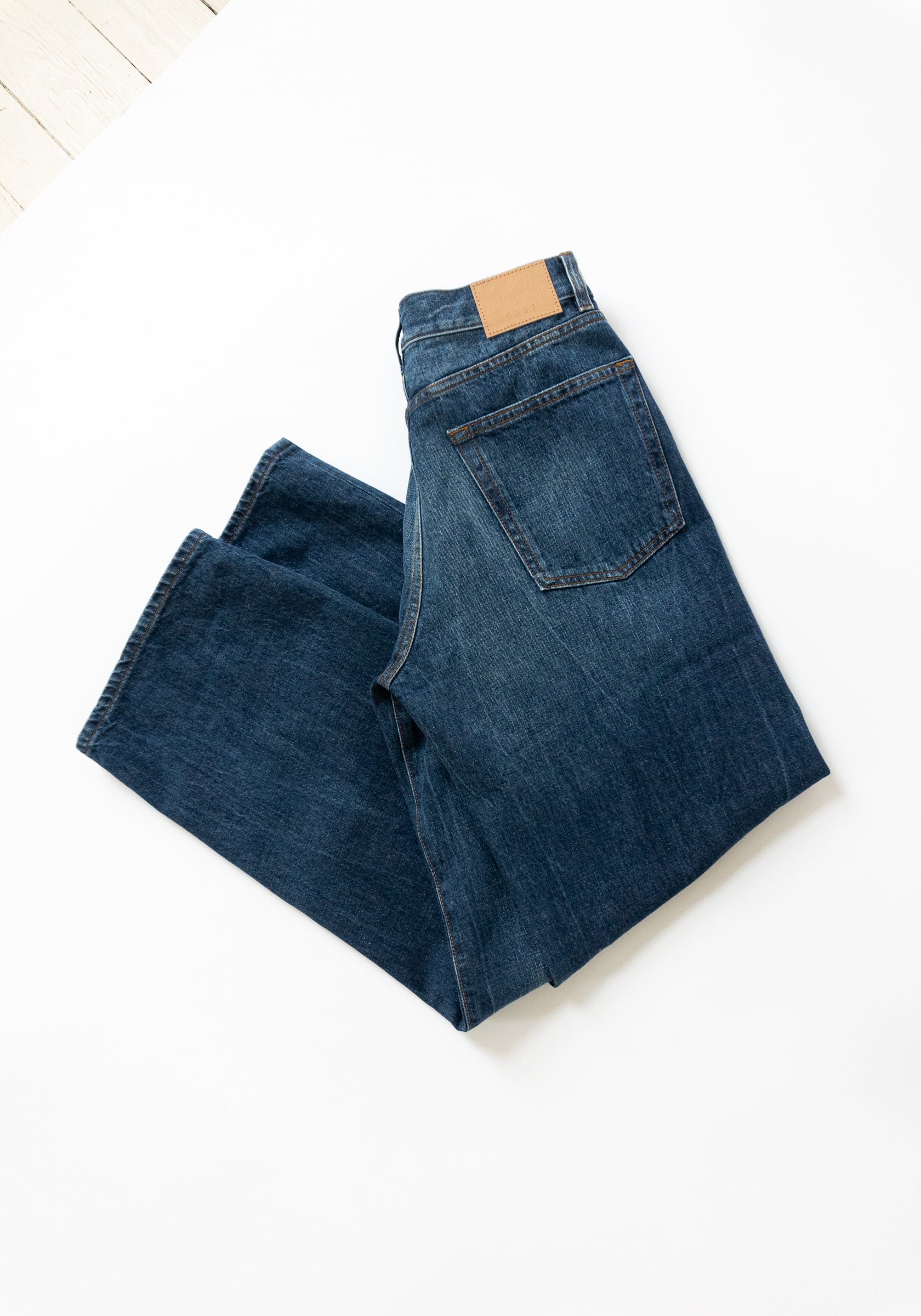6397 Wide Jean in Marbled Blue