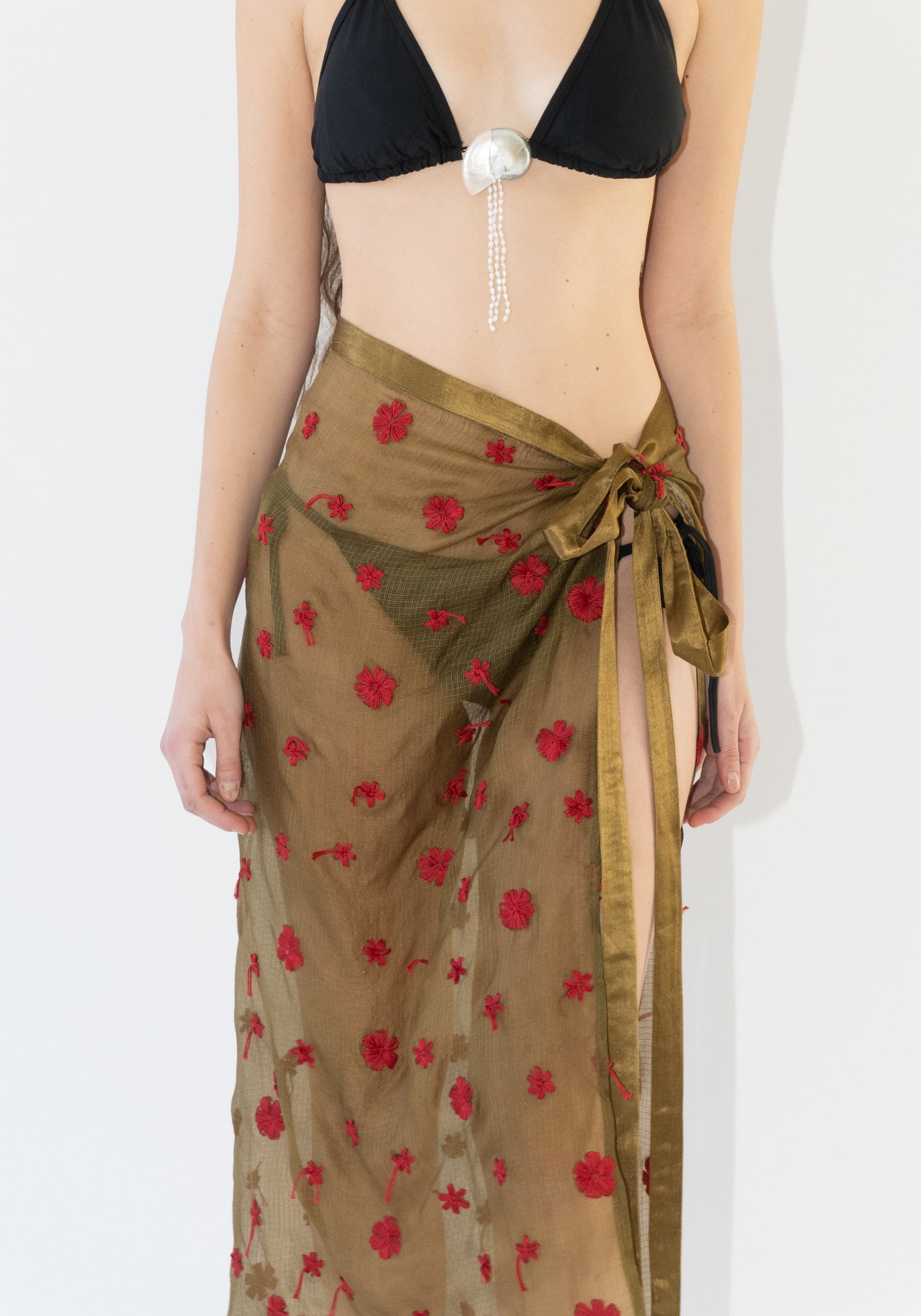 Knot Flowers Wrap Skirt in Army and Red