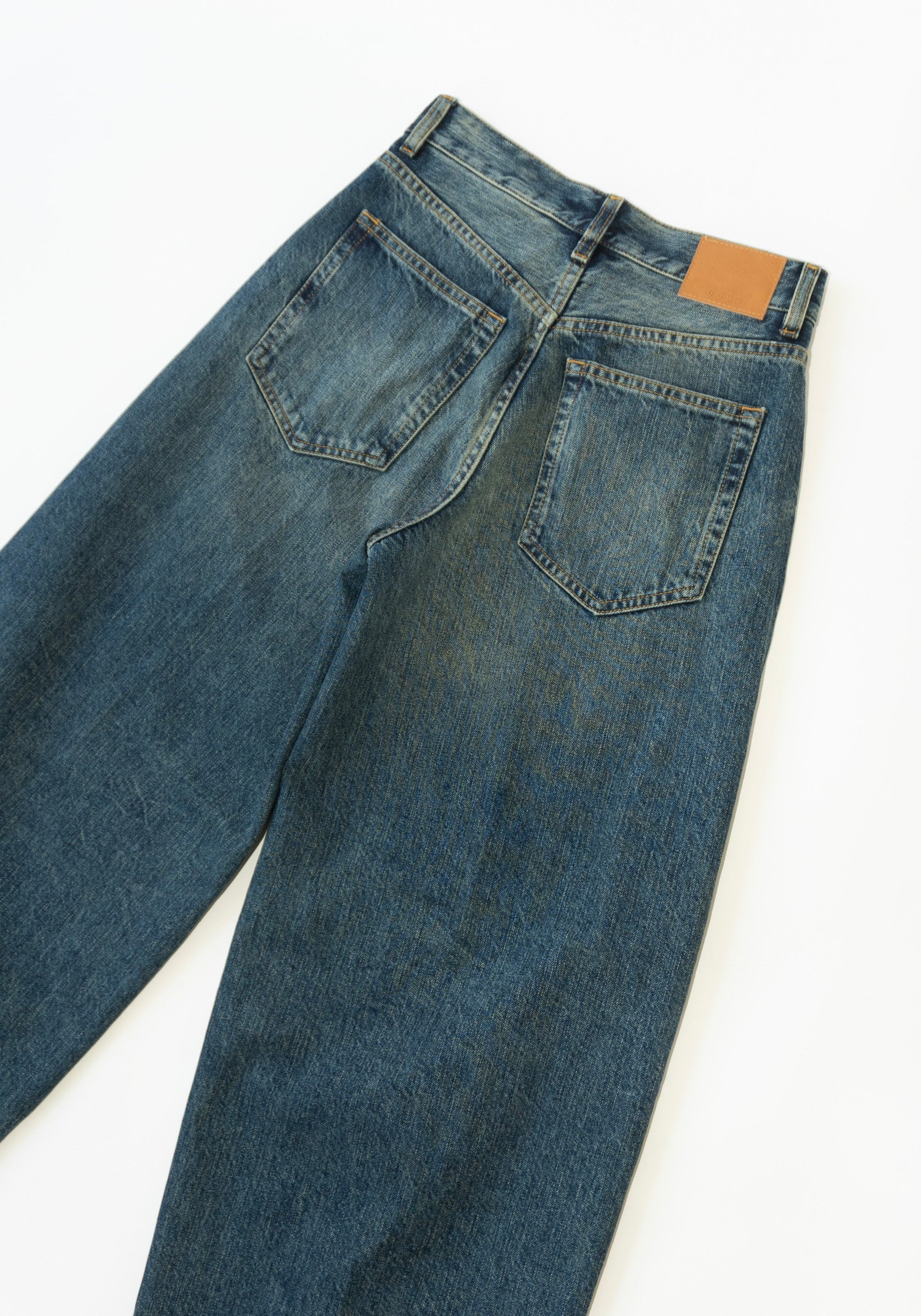 6397 Roomy Jean in Rugged Mid Blue