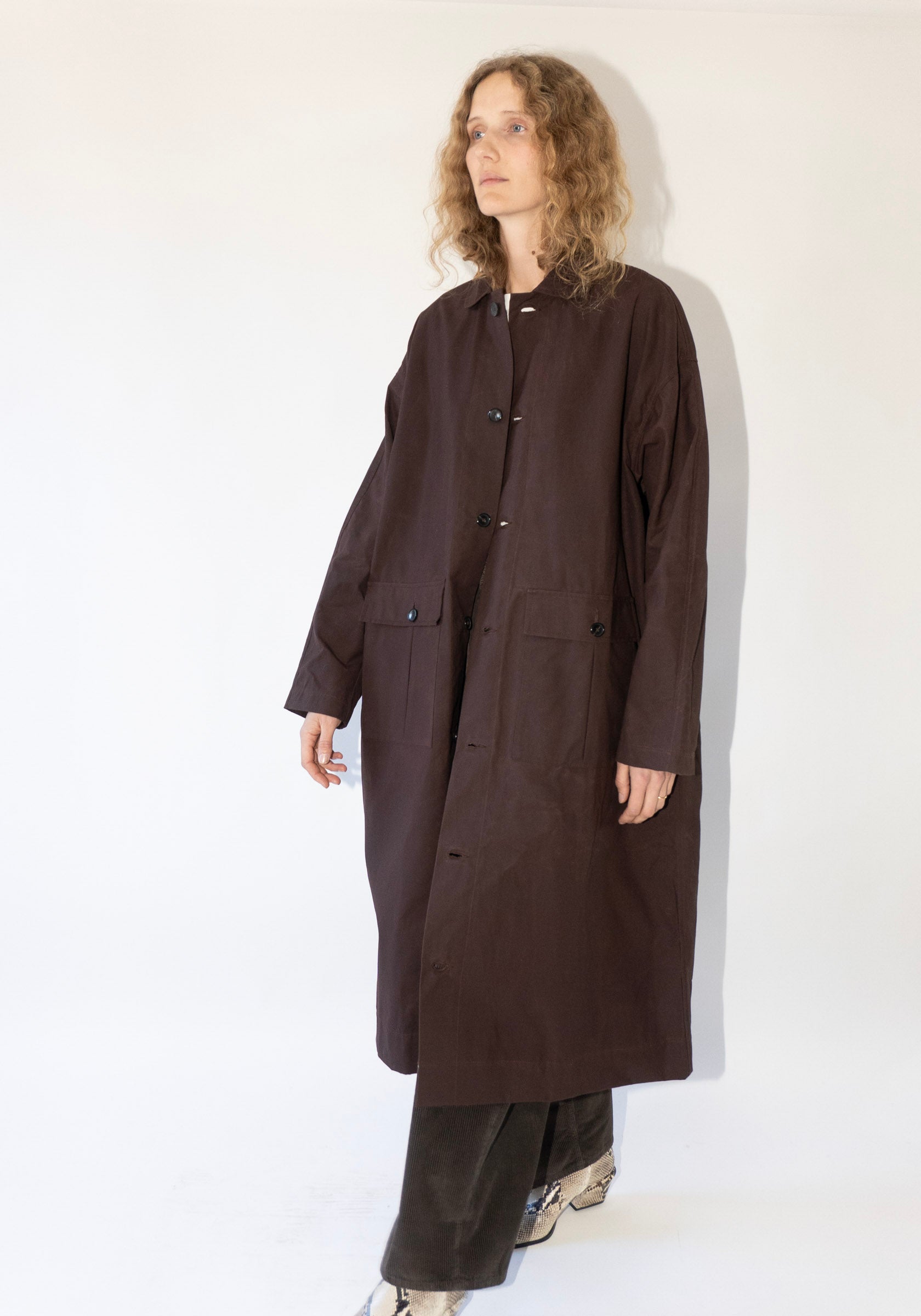 British Dry Oilskin Arlo Mac in Dark Mulberry