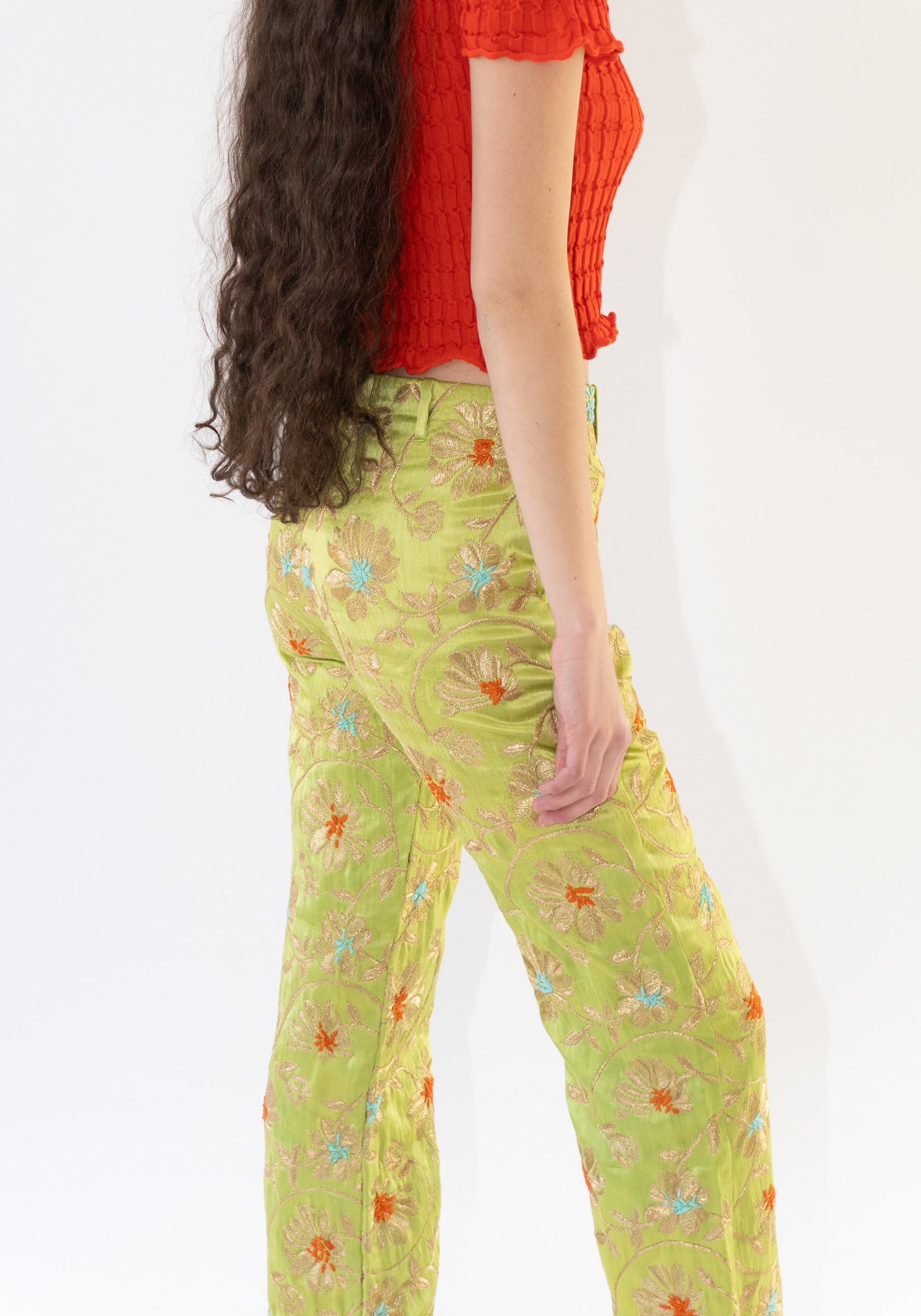 Tigra Tigra Khatwork Kasab Jaal Flat Pant in Lime