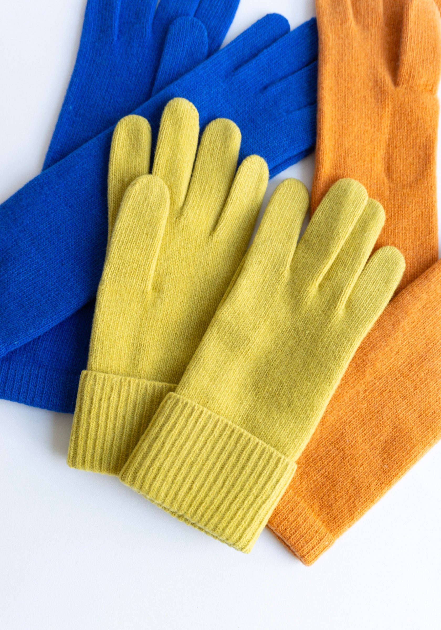 Cashmere Gloves with Ribbed Cuff in Sulfur