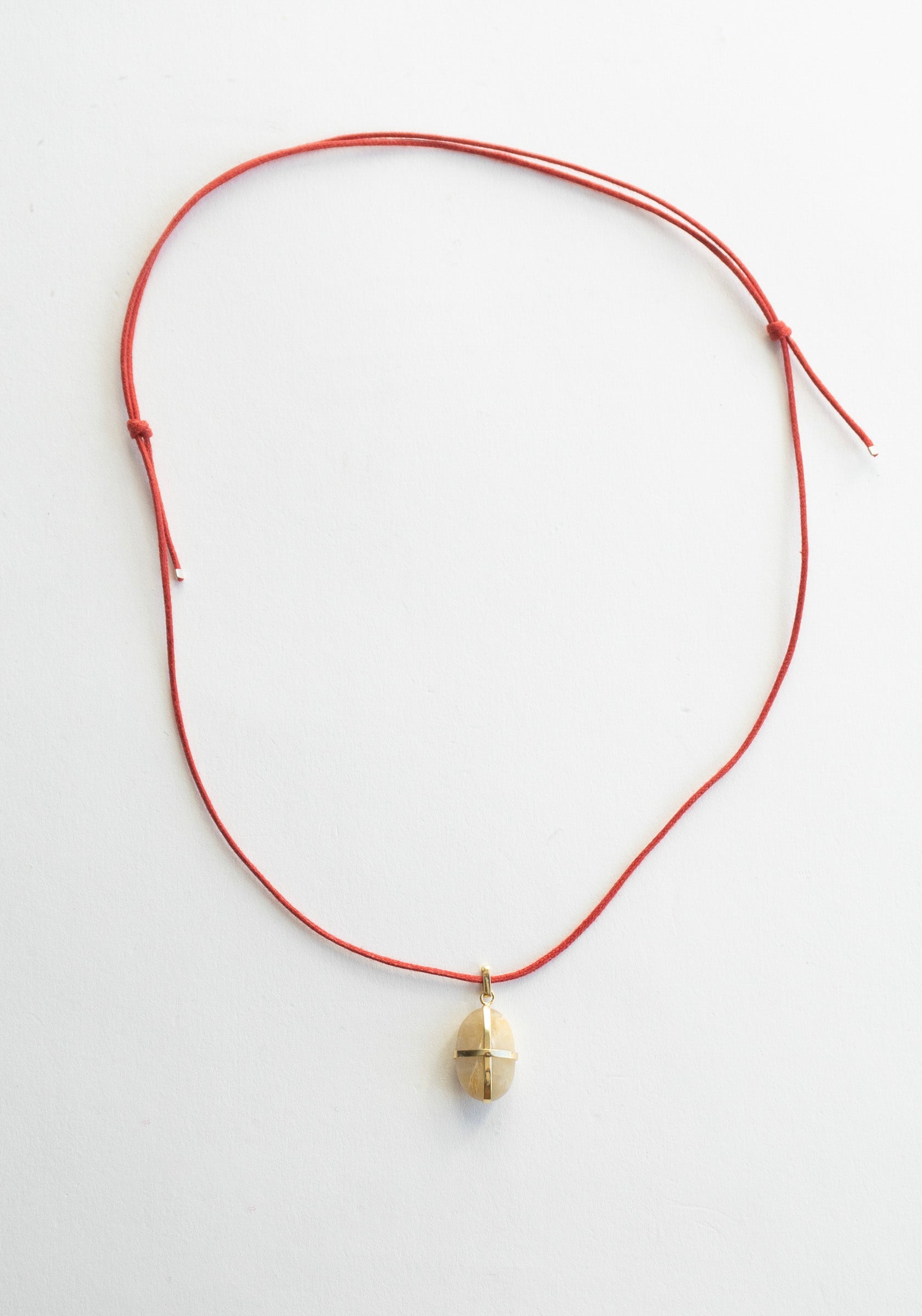 "Cloudy Pearl" Stone Gold Ribbon Necklaces