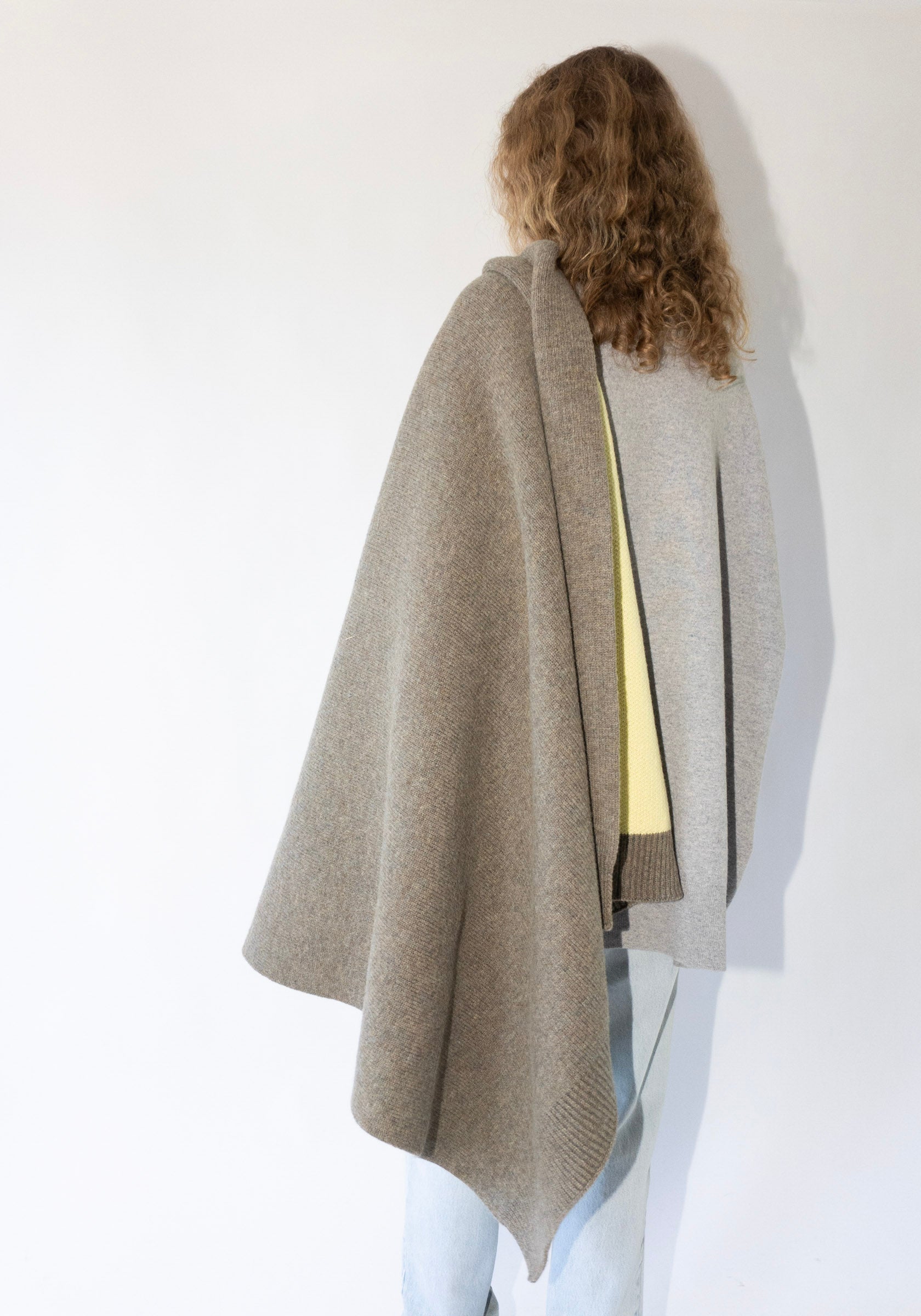 Opie Blanket Scarf in Truffle